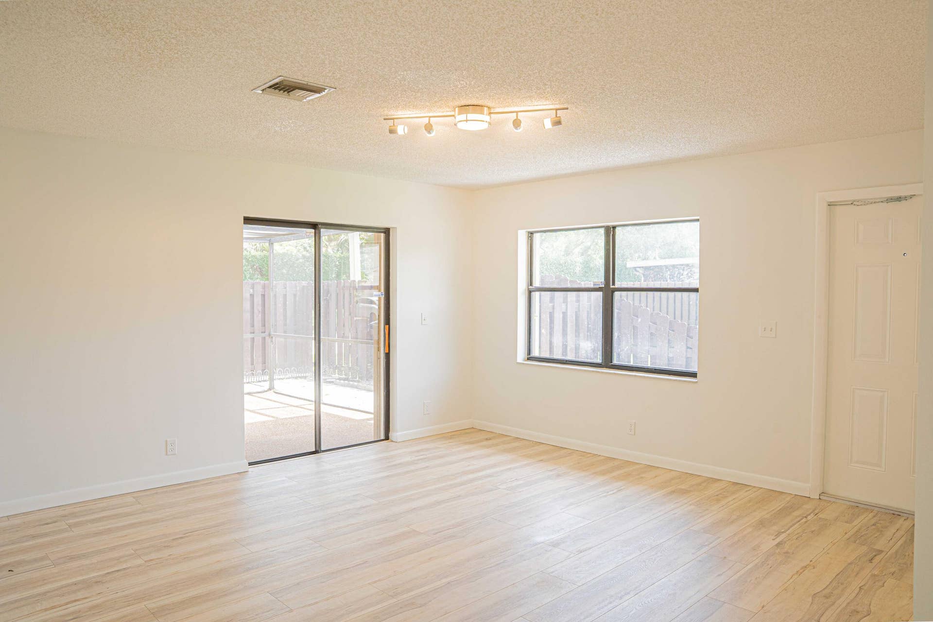 5267 Jog Lane, Delray Beach, FL 33484 DSC00114-HDR