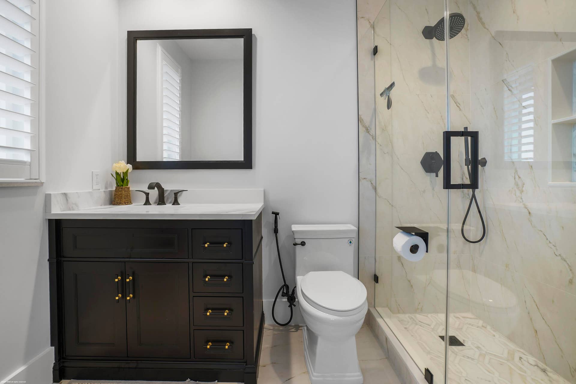 5150 N Ocean Dr 2001 044