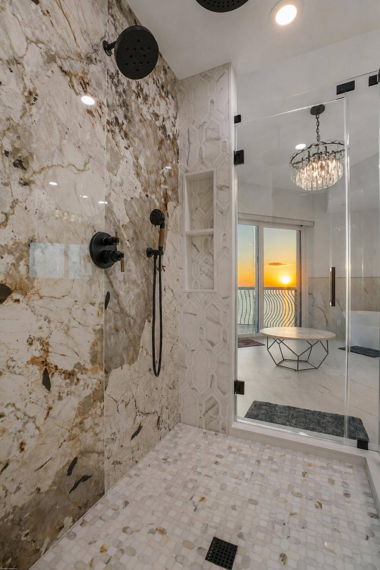 5150 N Ocean Dr 2001 032