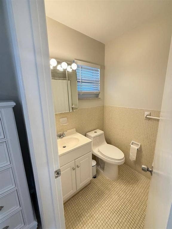 4658 BOUGAINVILLA Drive, #59, Lauderdale-By-The-Sea, Lauderdale By The Sea, FL 33308 schodowski23