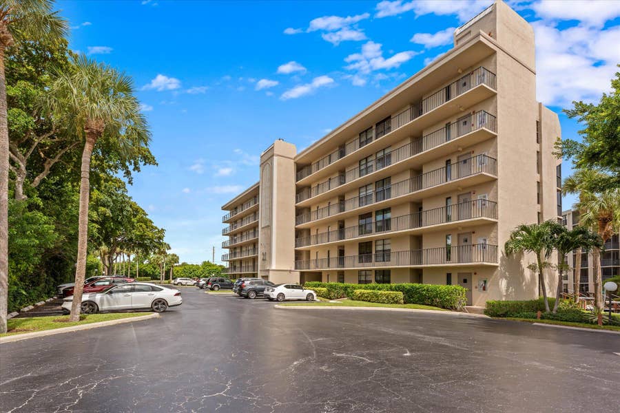 Property photo for 21 ROYAL PALM Way, #1050, Boca Raton, FL