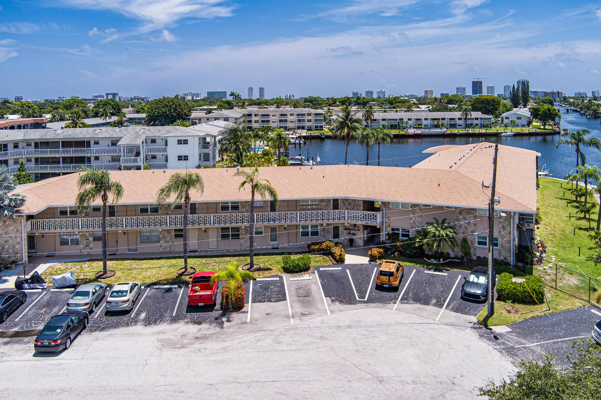 298 SE 6th Avenue, #18, Pompano Beach, FL 33060 298-51