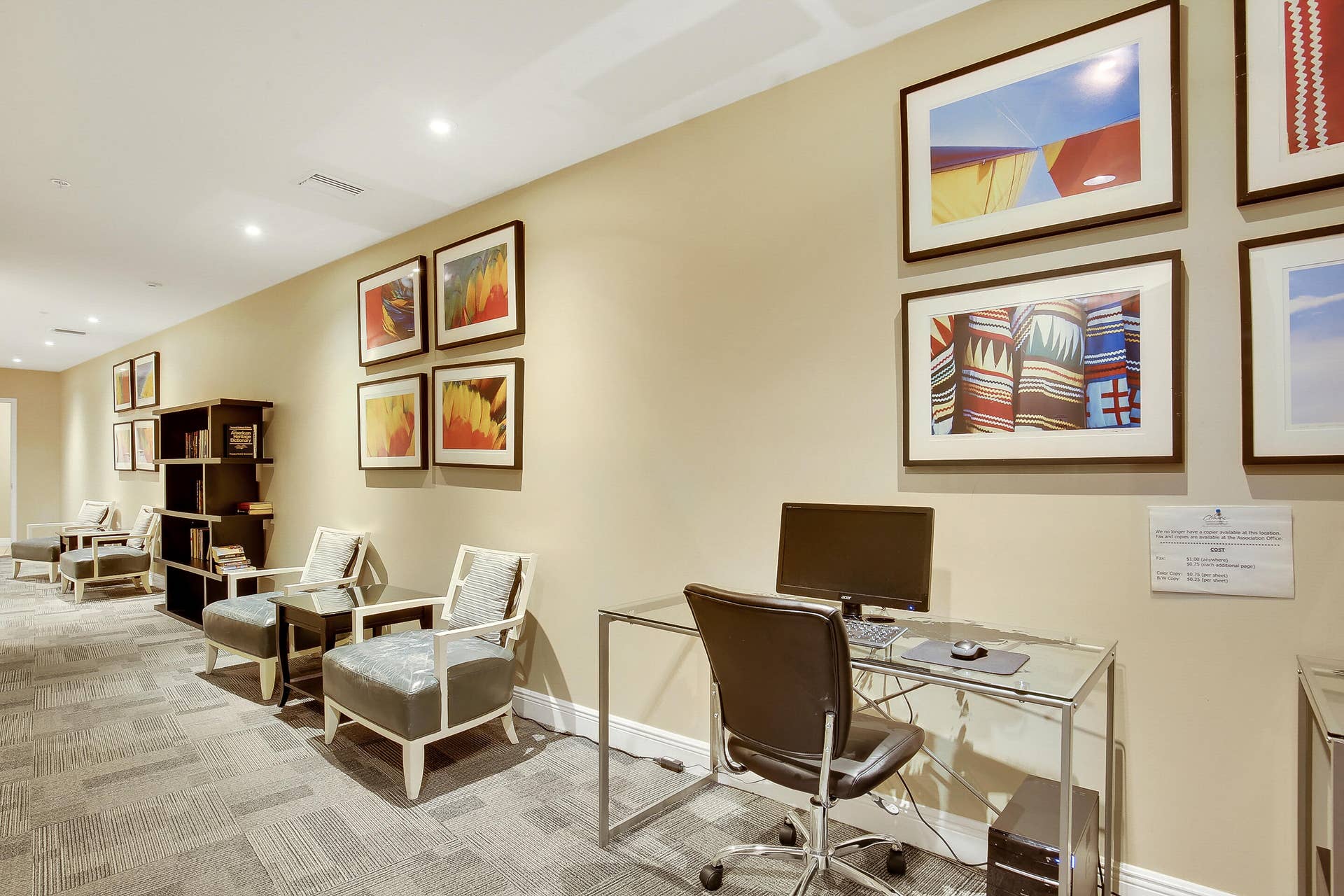 610 CLEMATIS Street, #418, West Palm Beach, FL 33401 computer area