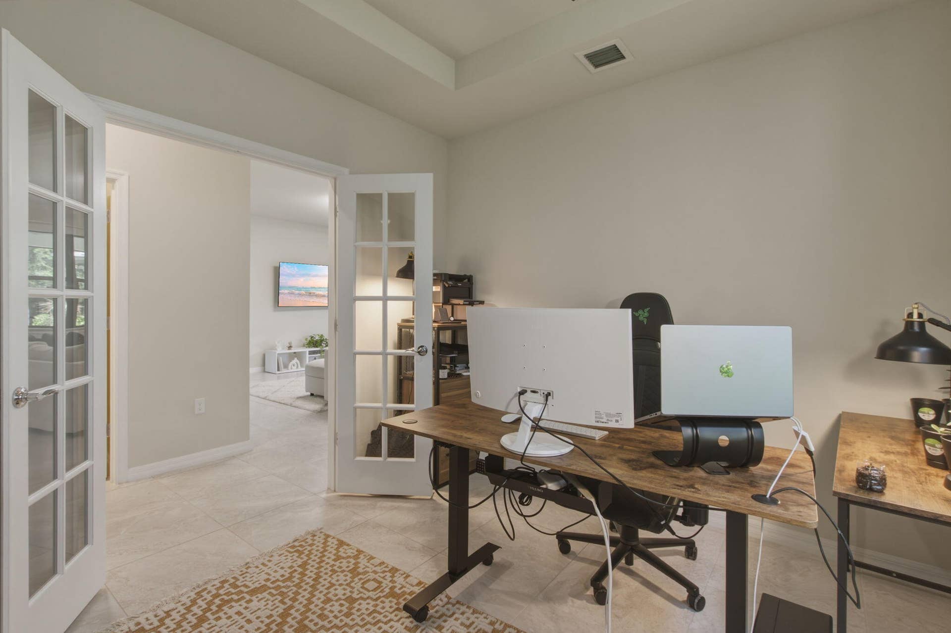 4601 Pinehurst Trail E, Oakland Park, FL 33309 Room with light-toned wall paint and tray ceiling