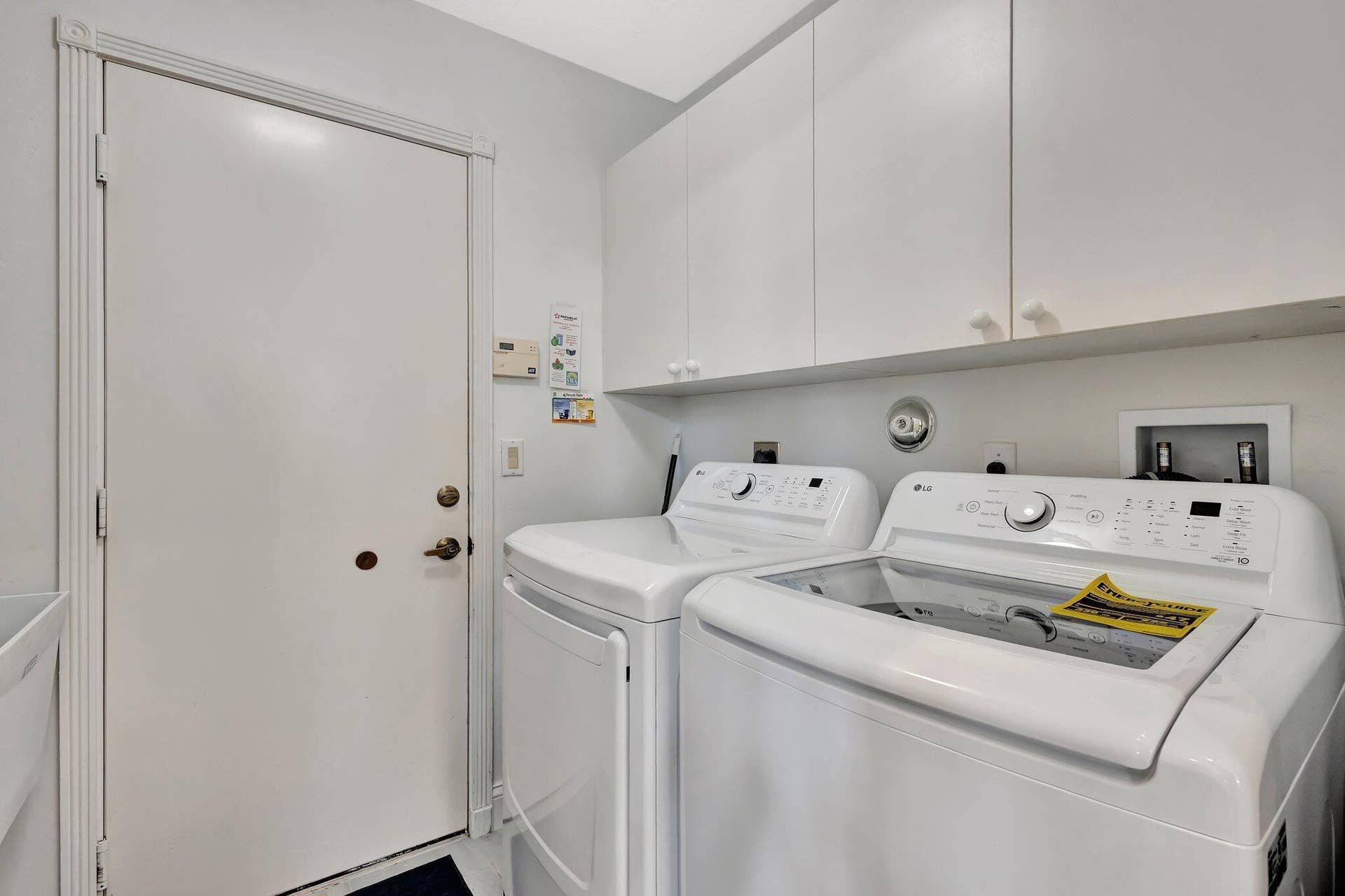 19236 BAY LEAF Court, Boca Raton, FL 33498 LAUNDRY
