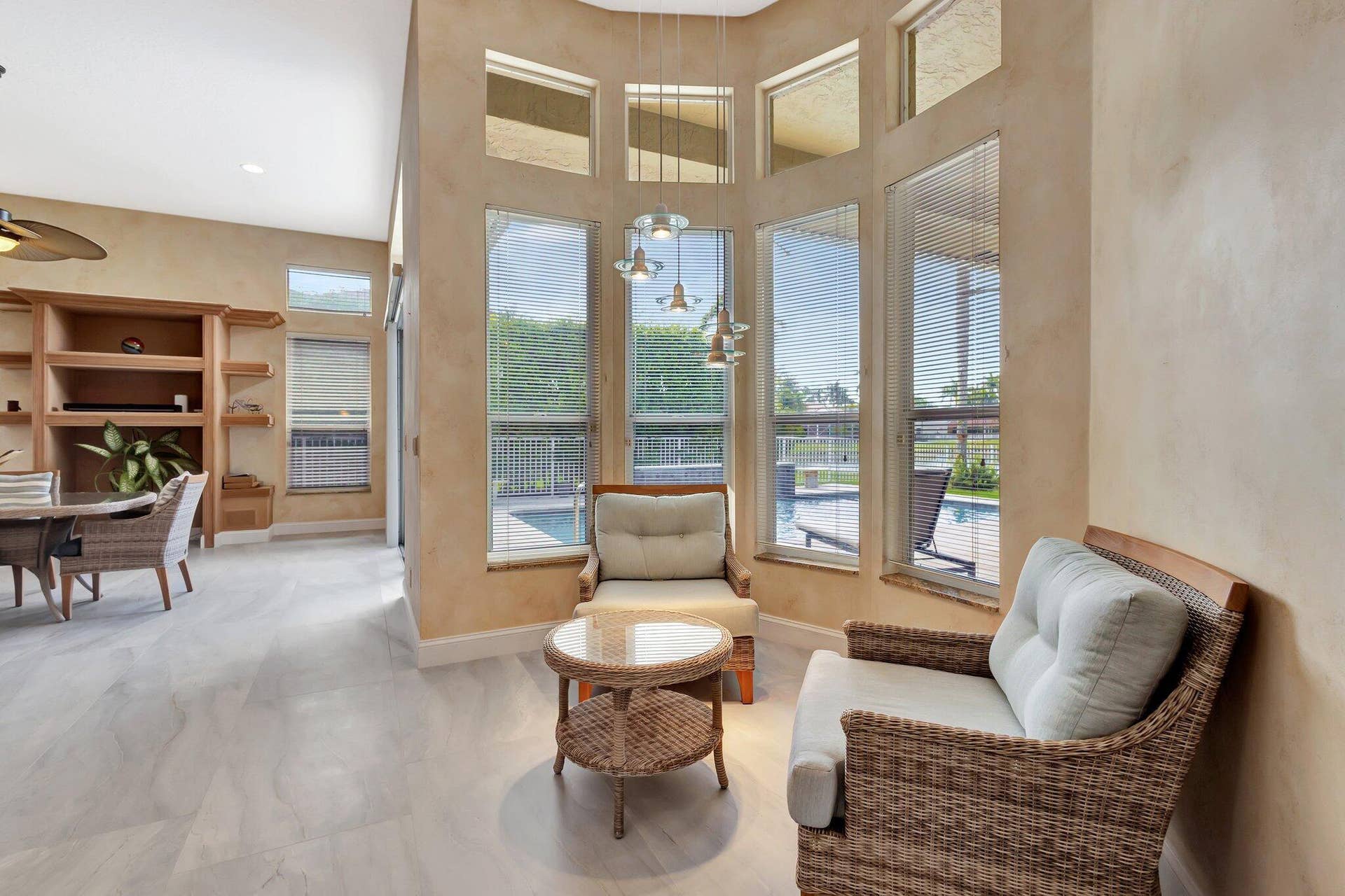 19236 BAY LEAF Court, Boca Raton, FL 33498 BREAKFAST NOOK