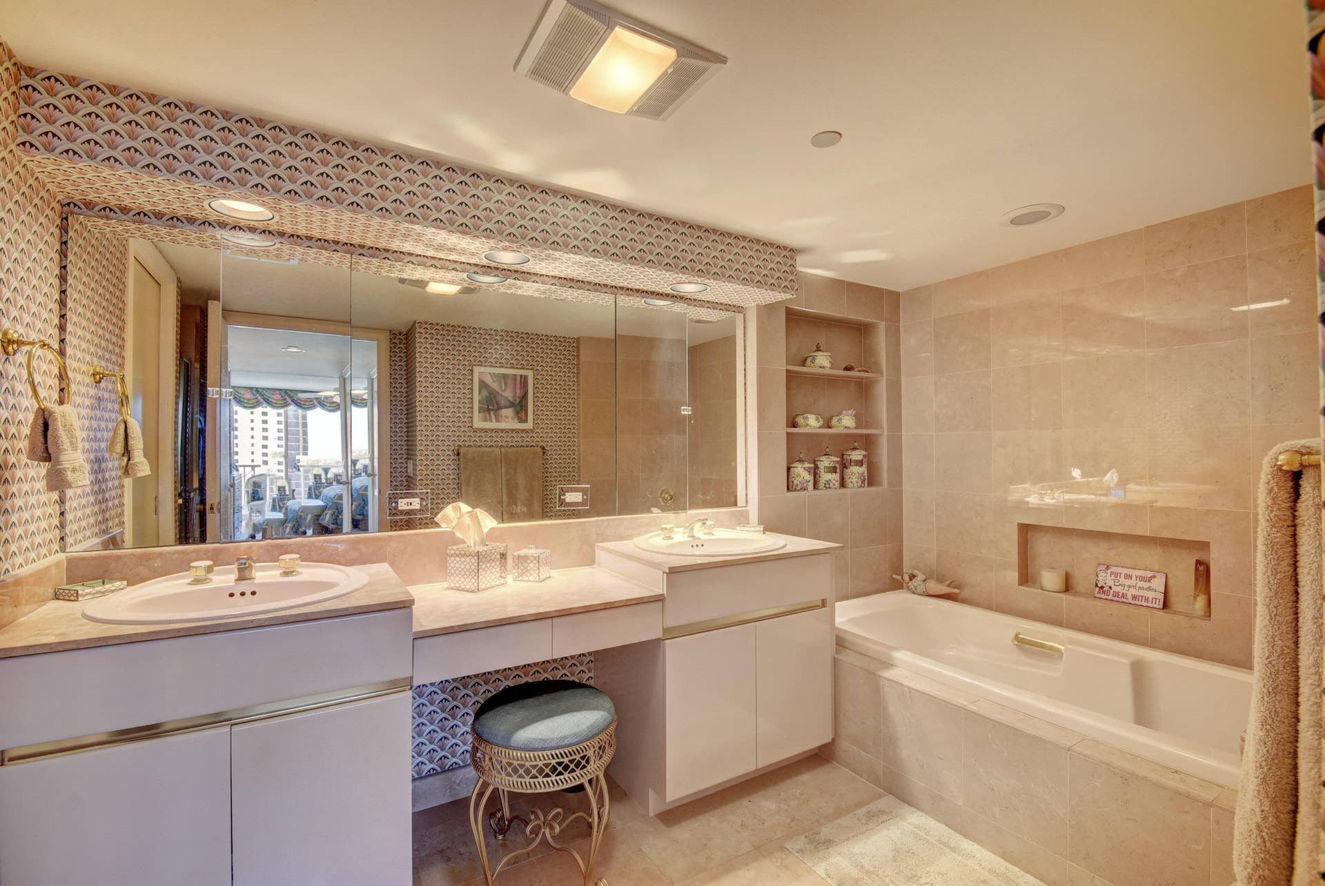 3210 S Ocean Boulevard, #903, Highland Beach, FL 33487 villa costa primary bath