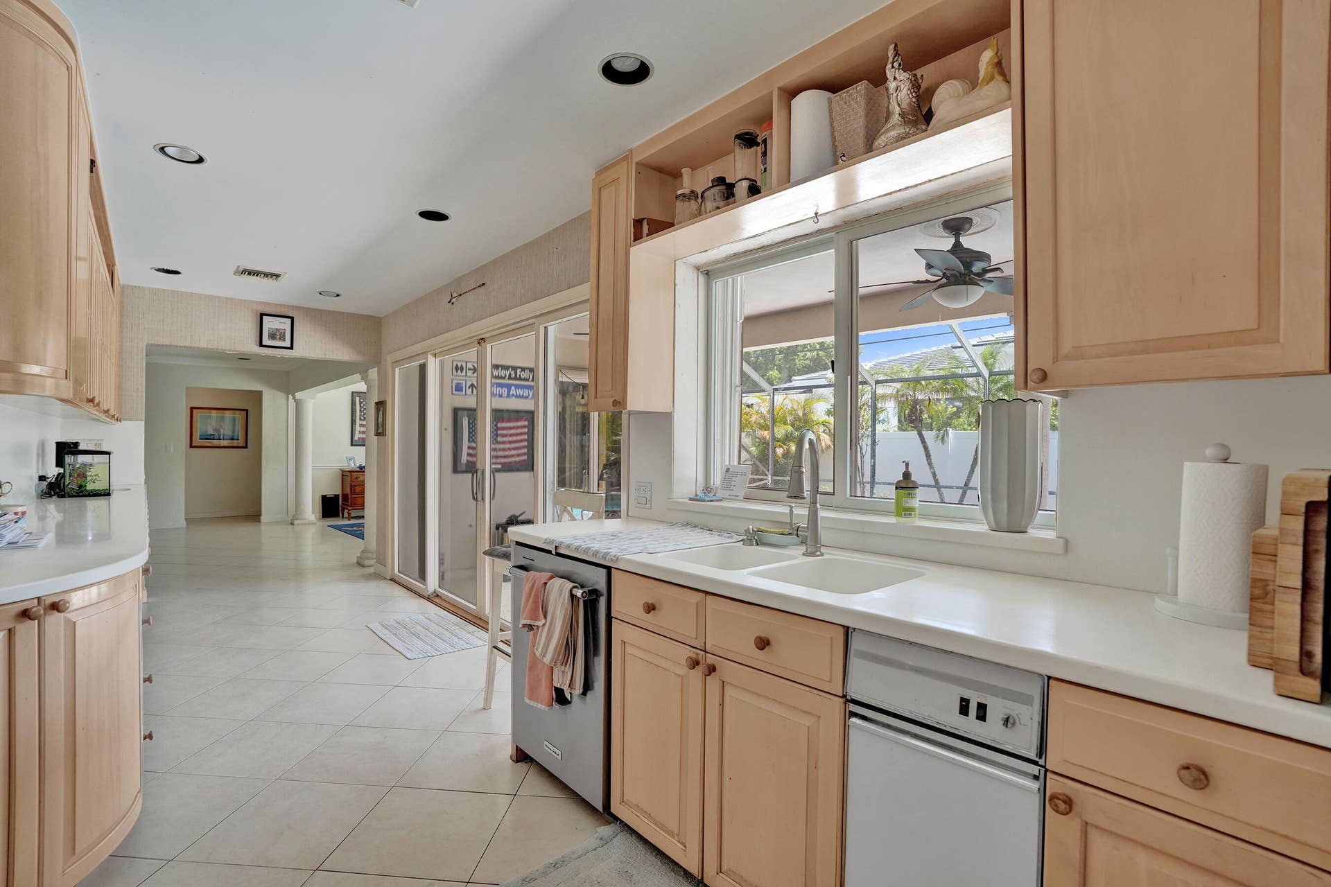 2756 NE 35th Street, Fort Lauderdale, FL 33306 DSC09742