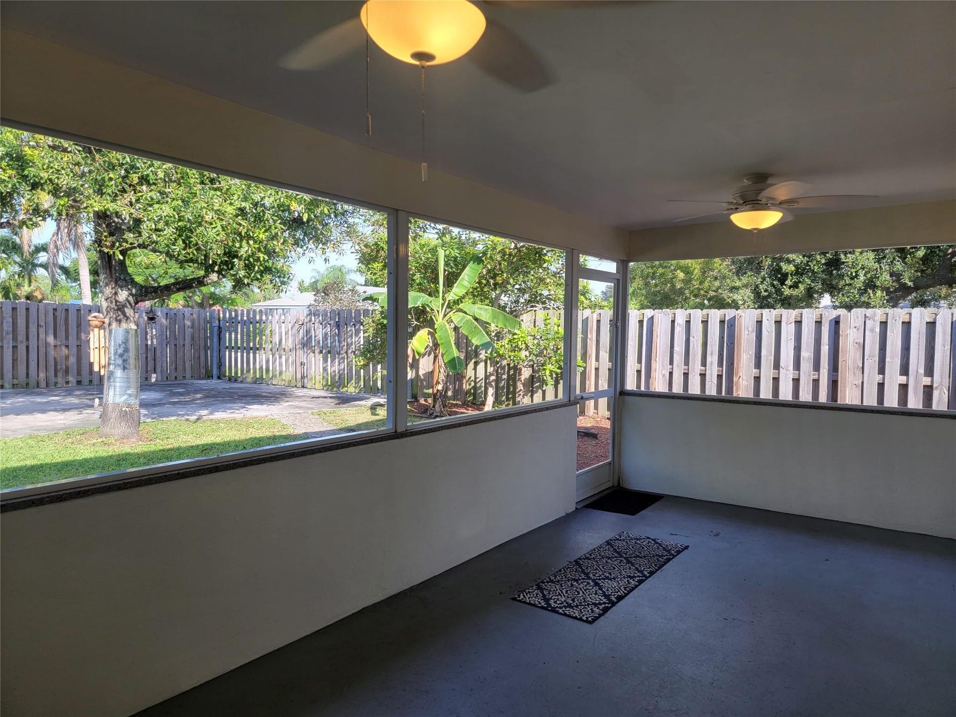 1601 SW 1 Terrace, #1, Pompano Beach, Pompano Beach, FL 33060 Covered Screened Patio