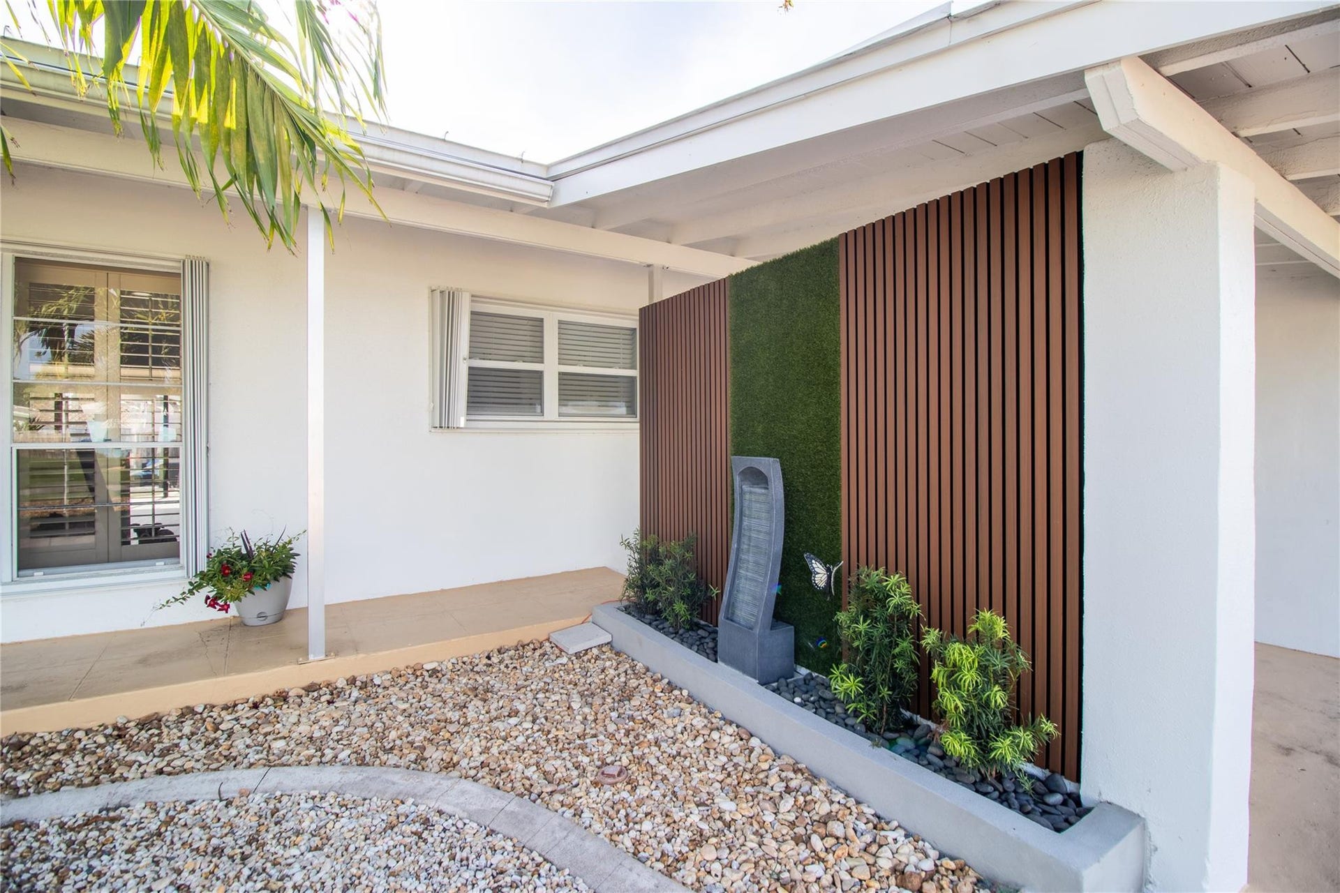925 SE 14th Avenue, Deerfield Beach, FL 33441 Photo 5