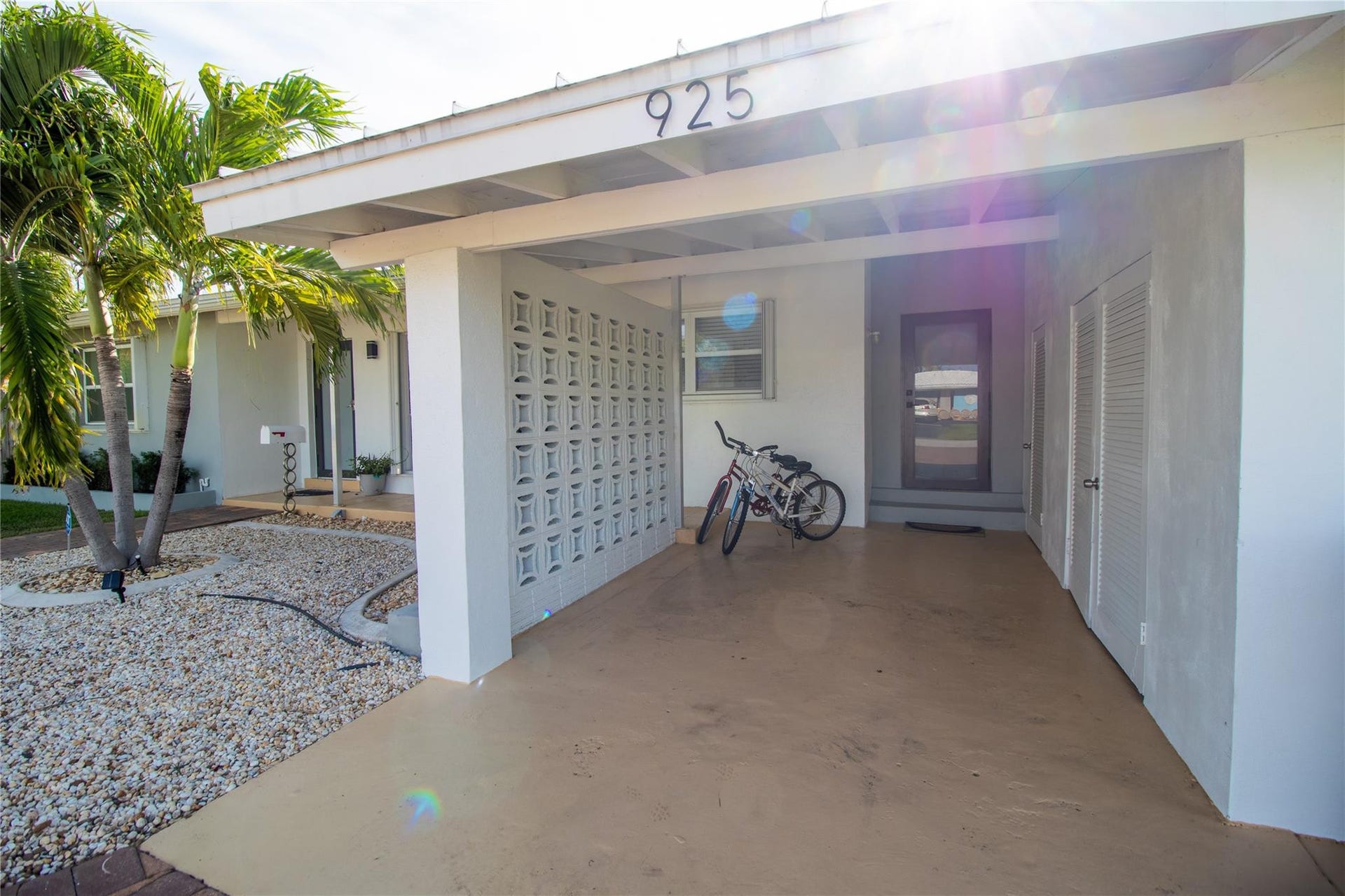 925 SE 14th Avenue, Deerfield Beach, FL 33441 Photo 4