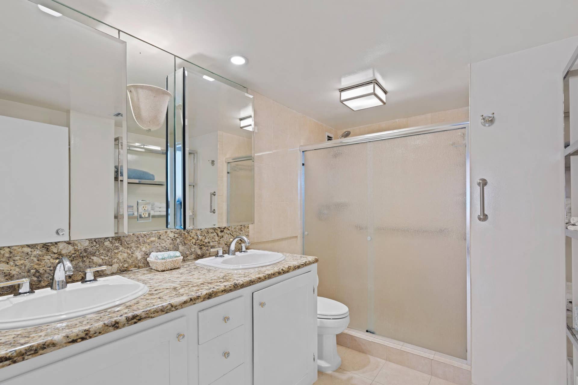 2800 N FLAGLER Drive, #404, West Palm Beach, West Palm Beach, FL 33407 DSC06758.jpg-SMALL