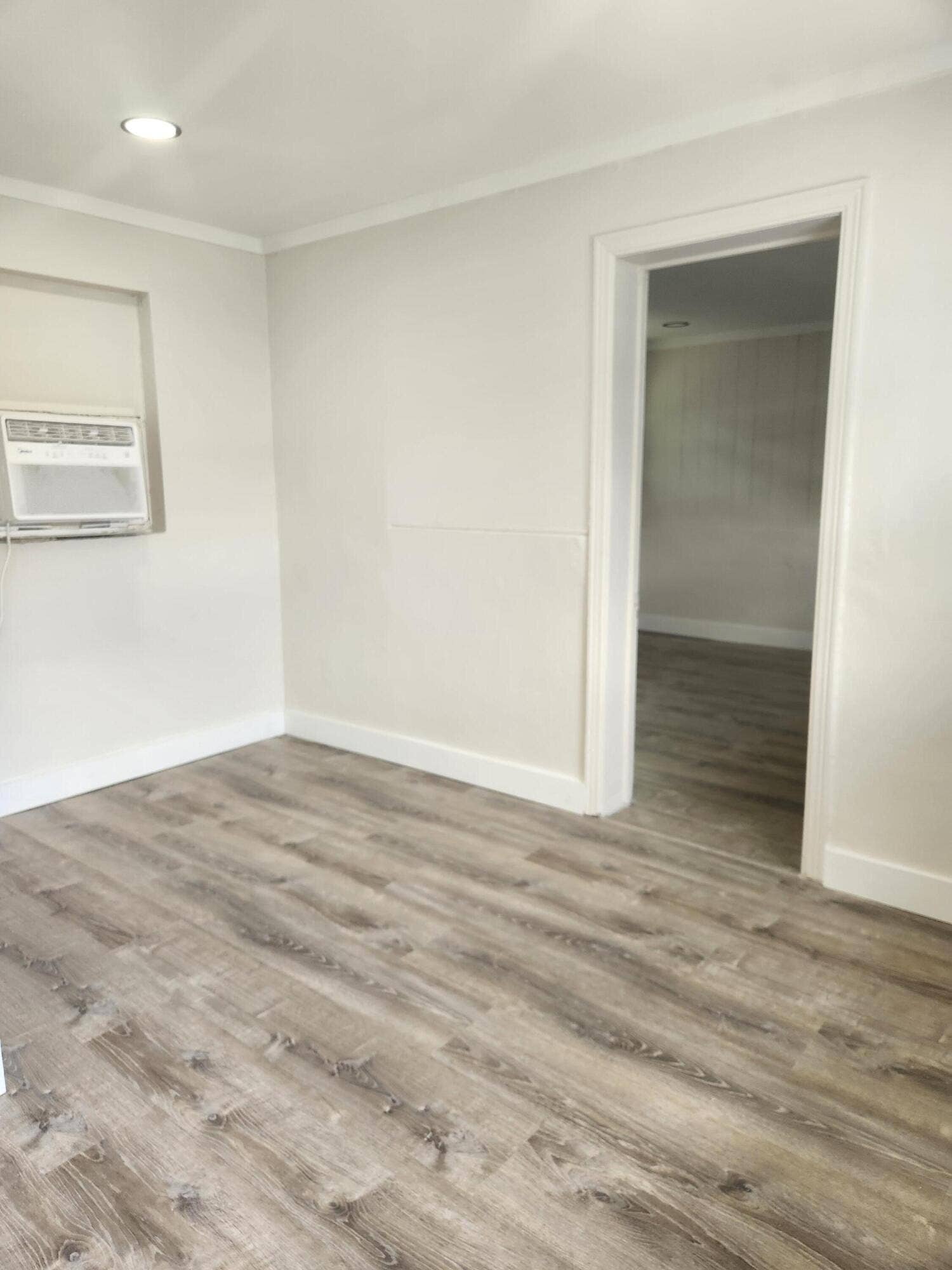 134 W 24TH W, #1, Riviera Beach, FL 33404 20260727_125156