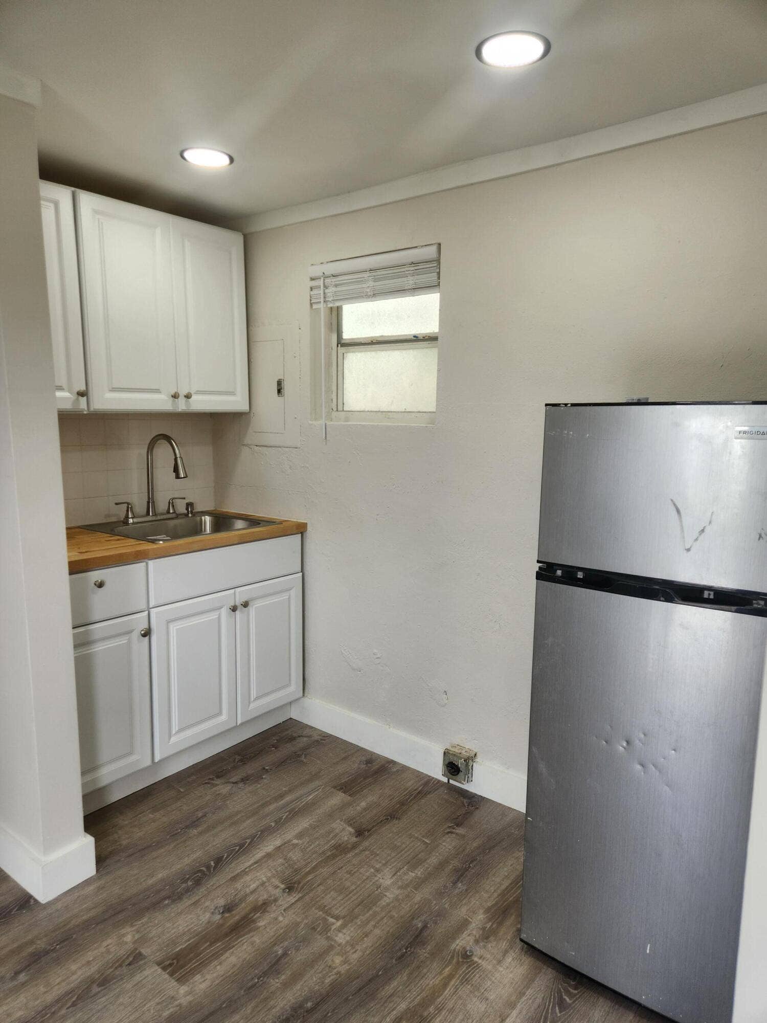 134 W 24TH W, #1, Riviera Beach, FL 33404 20260727_125057