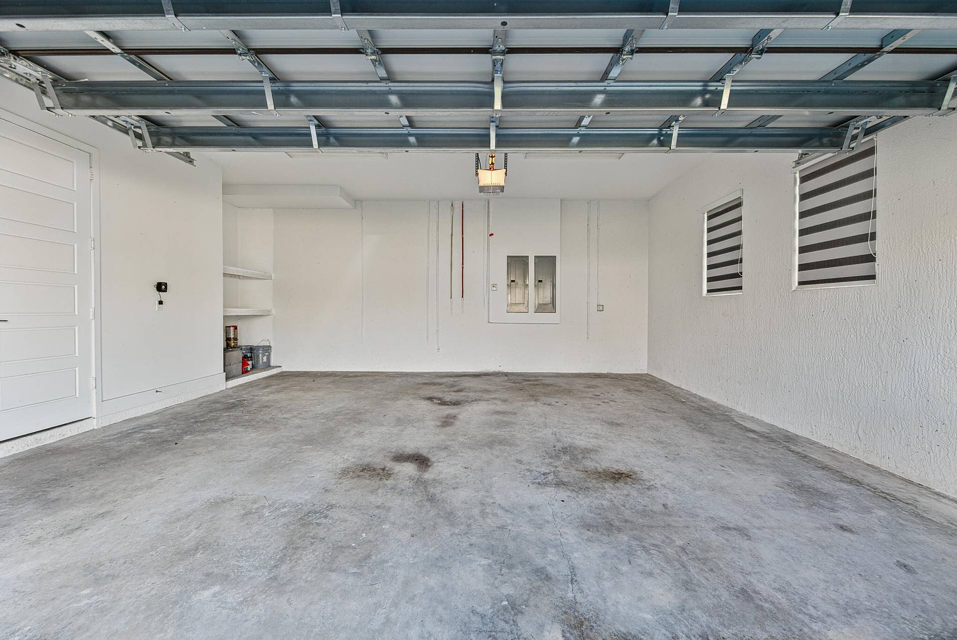 2 Car Garage