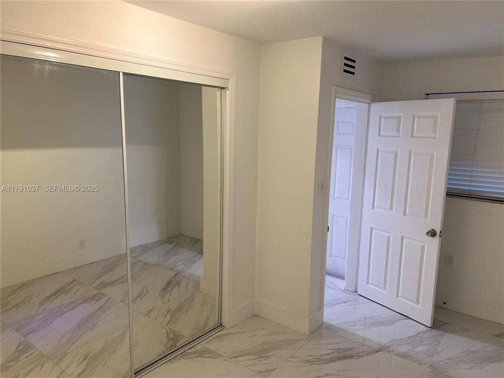 4337 SW 49TH Street, Dania, Dania Beach, FL 33314 GetMedia 11