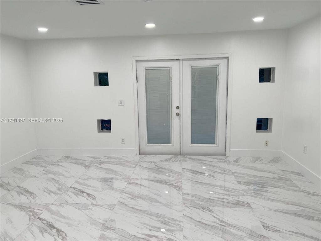 4337 SW 49TH Street, Dania, Dania Beach, FL 33314 GetMedia 19