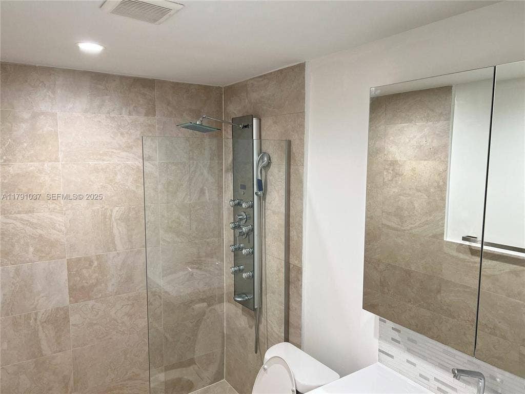 4337 SW 49TH Street, Dania, Dania Beach, FL 33314 GetMedia 7