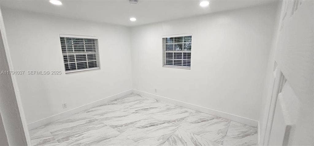 4337 SW 49TH Street, Dania, Dania Beach, FL 33314 GetMedia 22