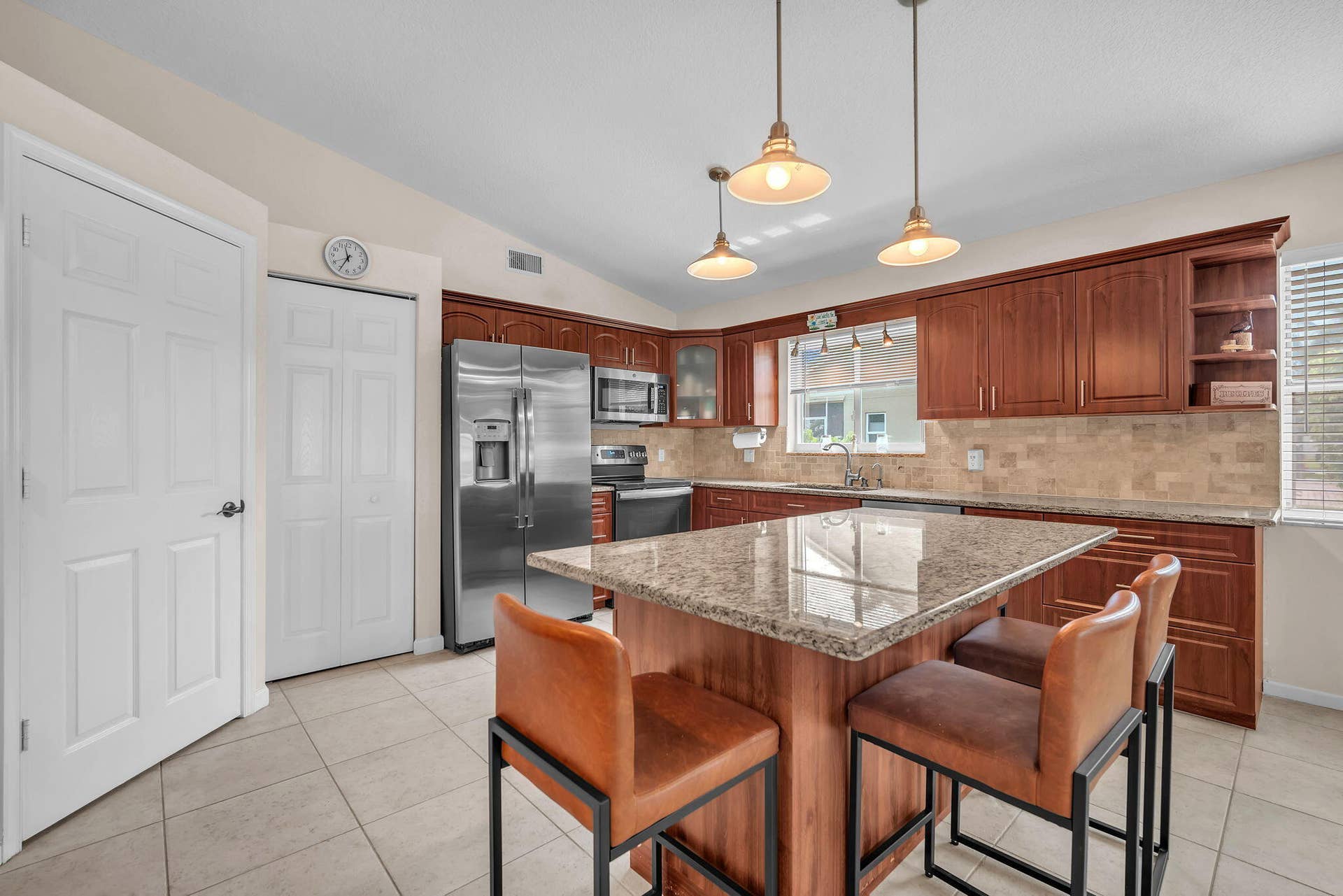 8576 WINDY Circle, Boynton Beach, FL 33472 31-web-or-mls-DSC03897