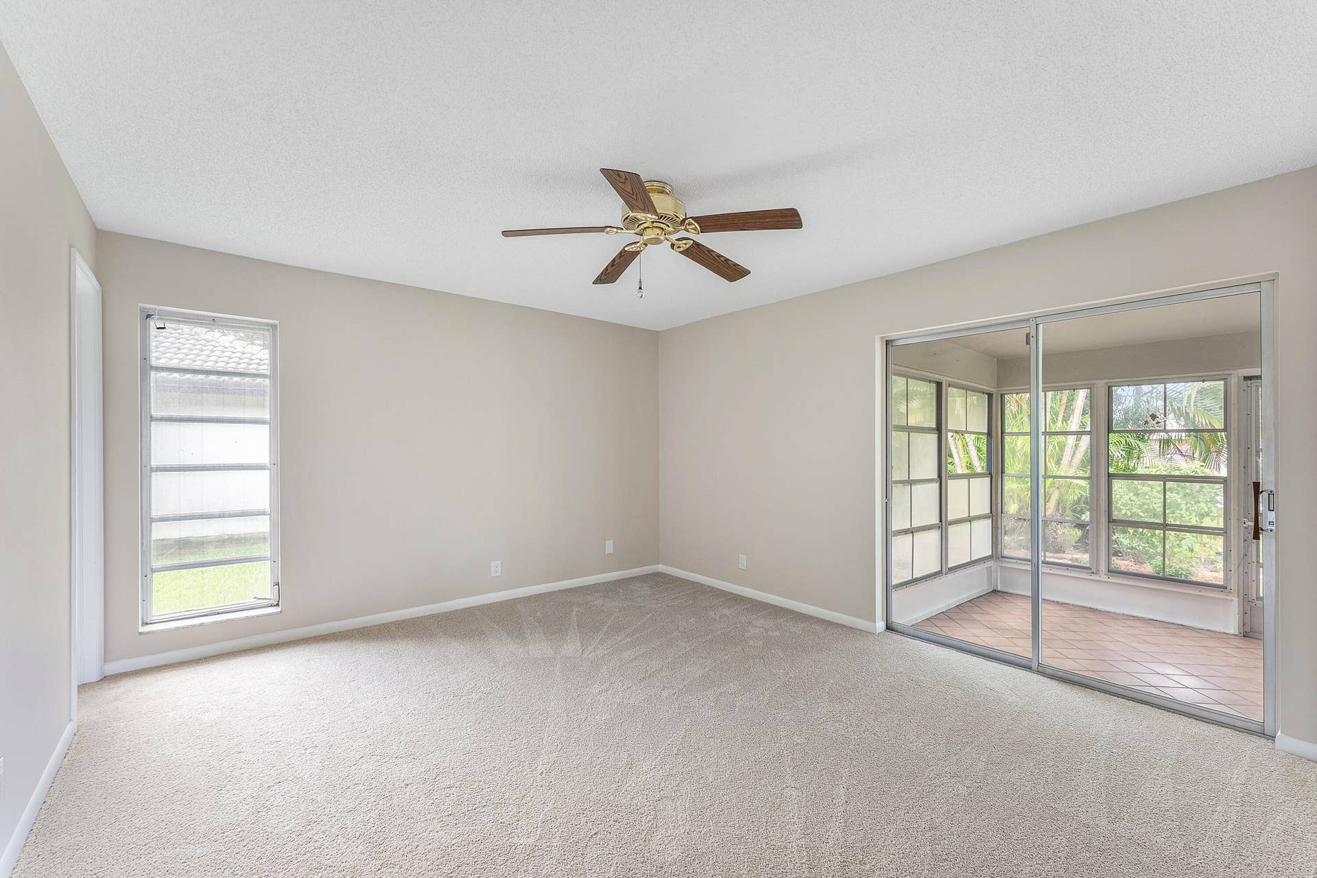 1752 Riverwood Lane, Coral Springs, FL 33071 020-1752RiverwoodLane-CoralSprings-FL-33