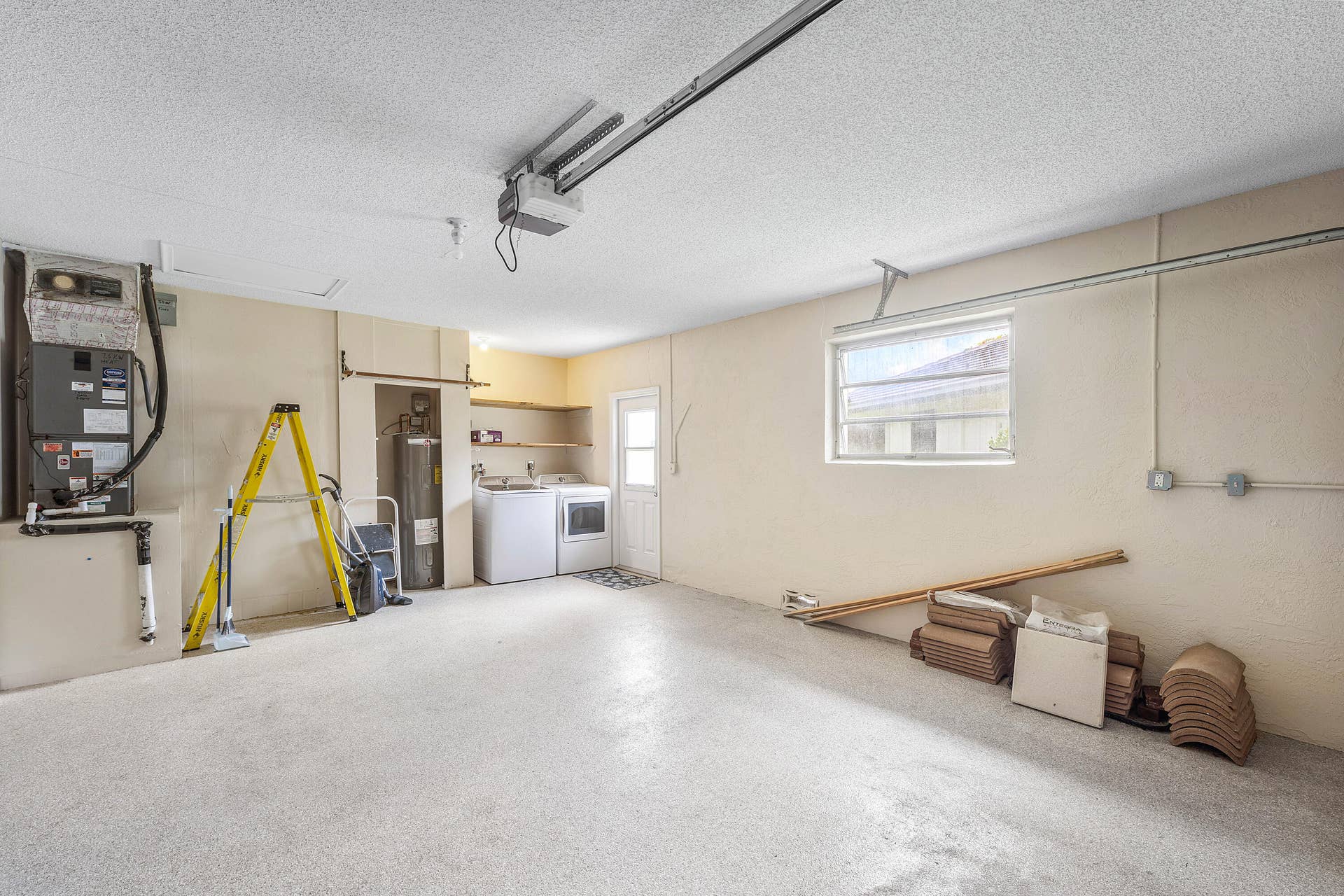 1752 Riverwood Lane, Coral Springs, FL 33071 025-1752RiverwoodLane-CoralSprings-FL-33