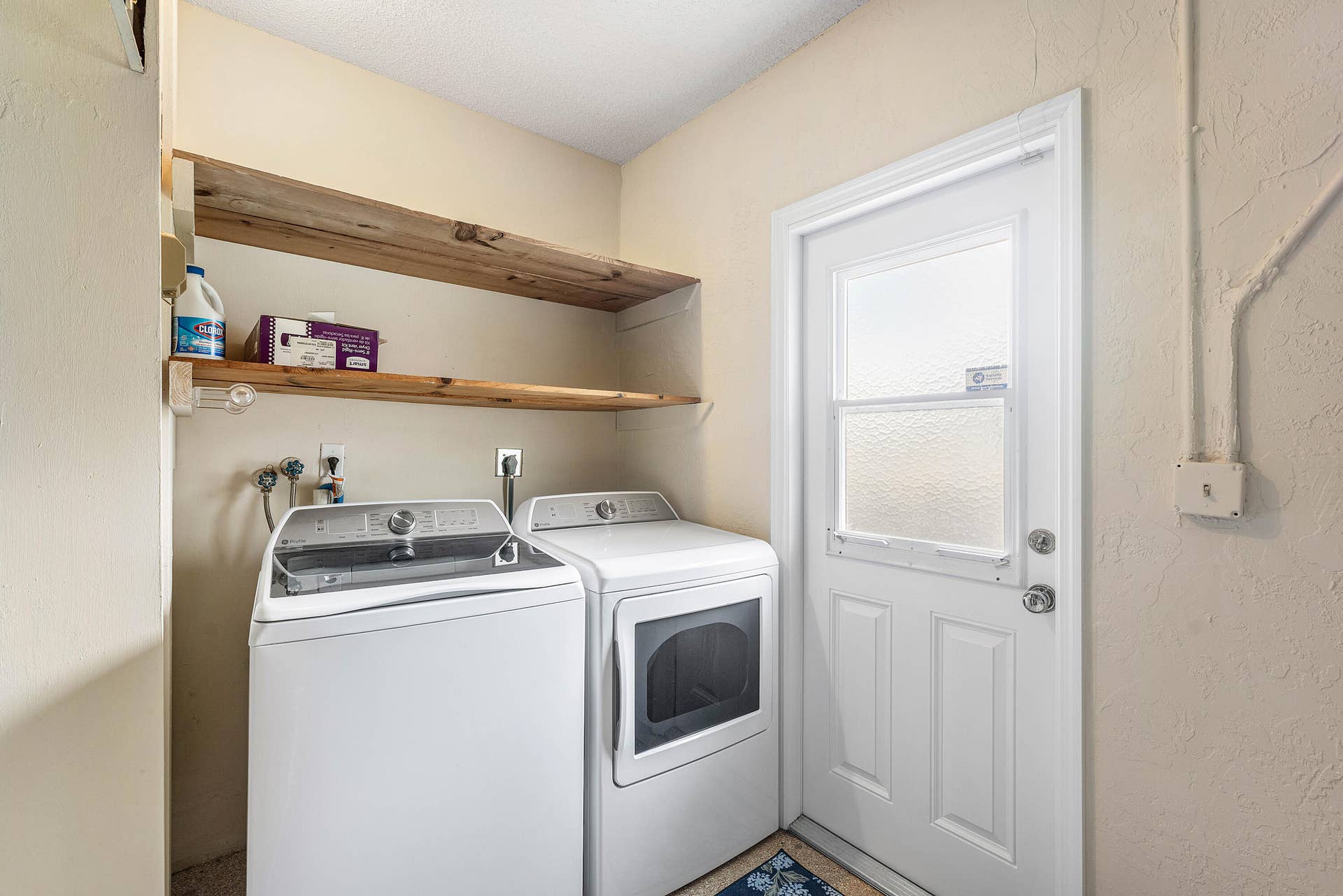 1752 Riverwood Lane, Coral Springs, FL 33071 026-1752RiverwoodLane-CoralSprings-FL-33