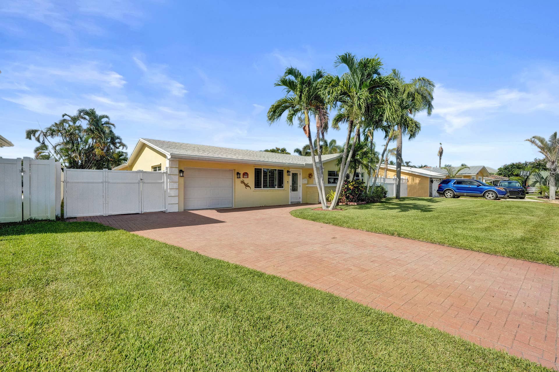 733 JACANA Way, North Palm Beach, FL 33408 Front of Structure