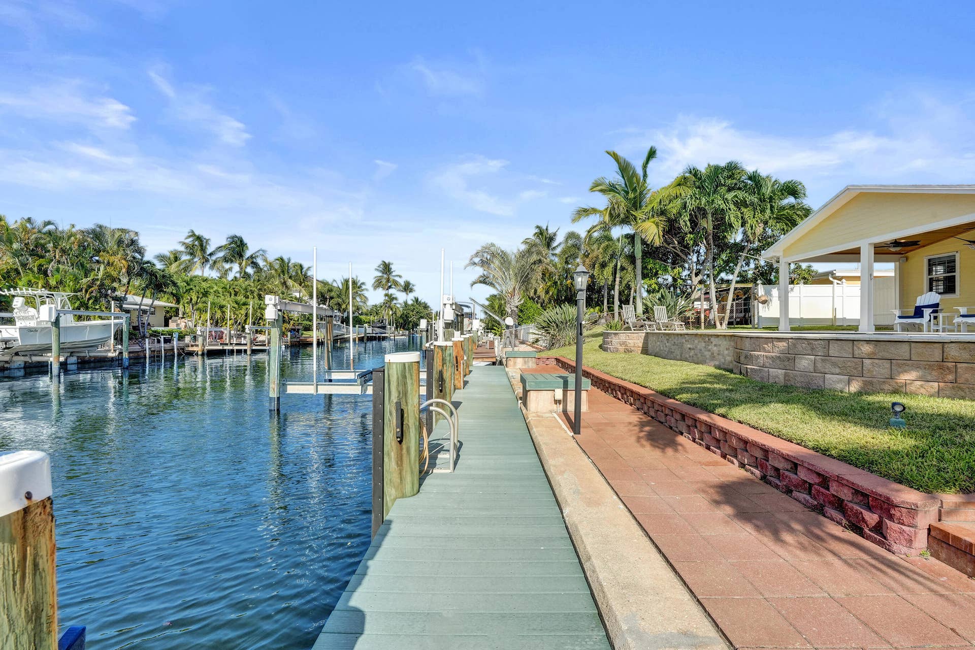 733 JACANA Way, North Palm Beach, FL 33408 Seawall Deadmen welded with SS rod and new SS plate and nut thru the seawall in 2015. Seawall King pins repacked with hydraulic cement in 2024.