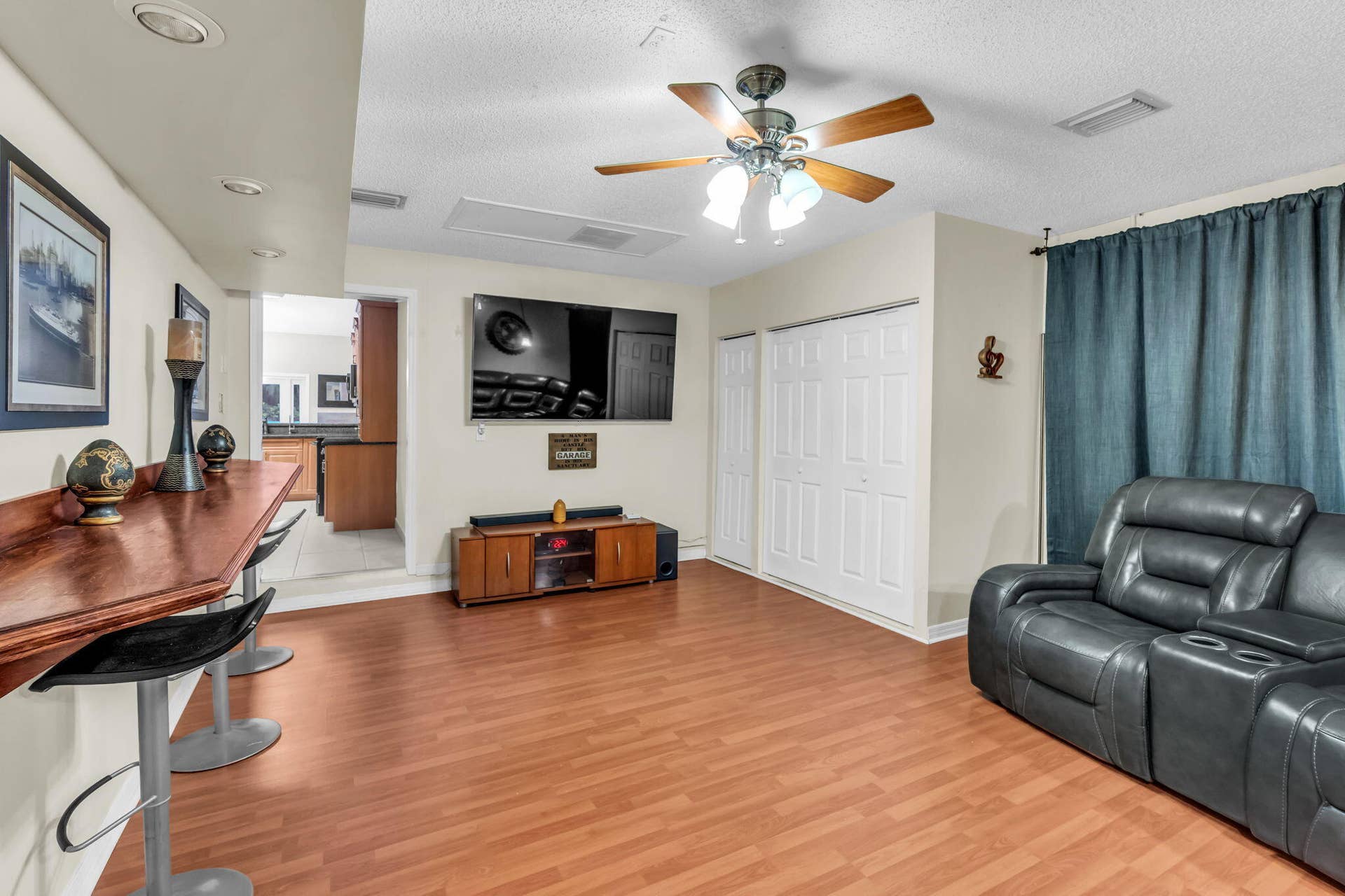 13421 SW 17TH Court, Miramar, FL 33027 Garage