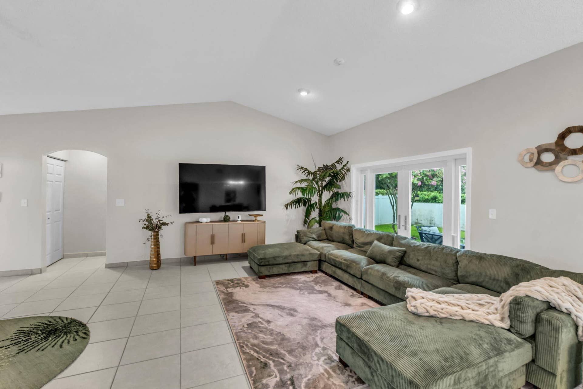 13421 SW 17TH Court, Miramar, FL 33027 Living Room