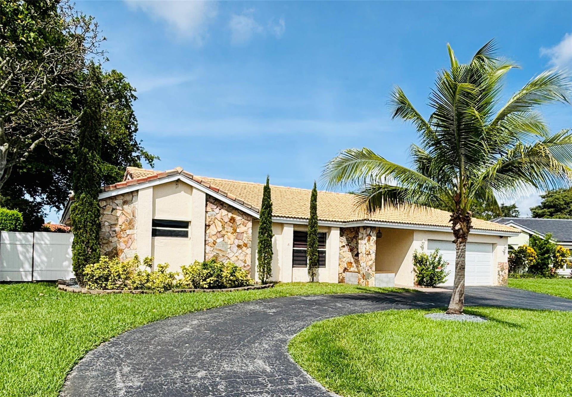 6421 CROSSBOW Court, Davie, Davie, FL 33331 Photo 8