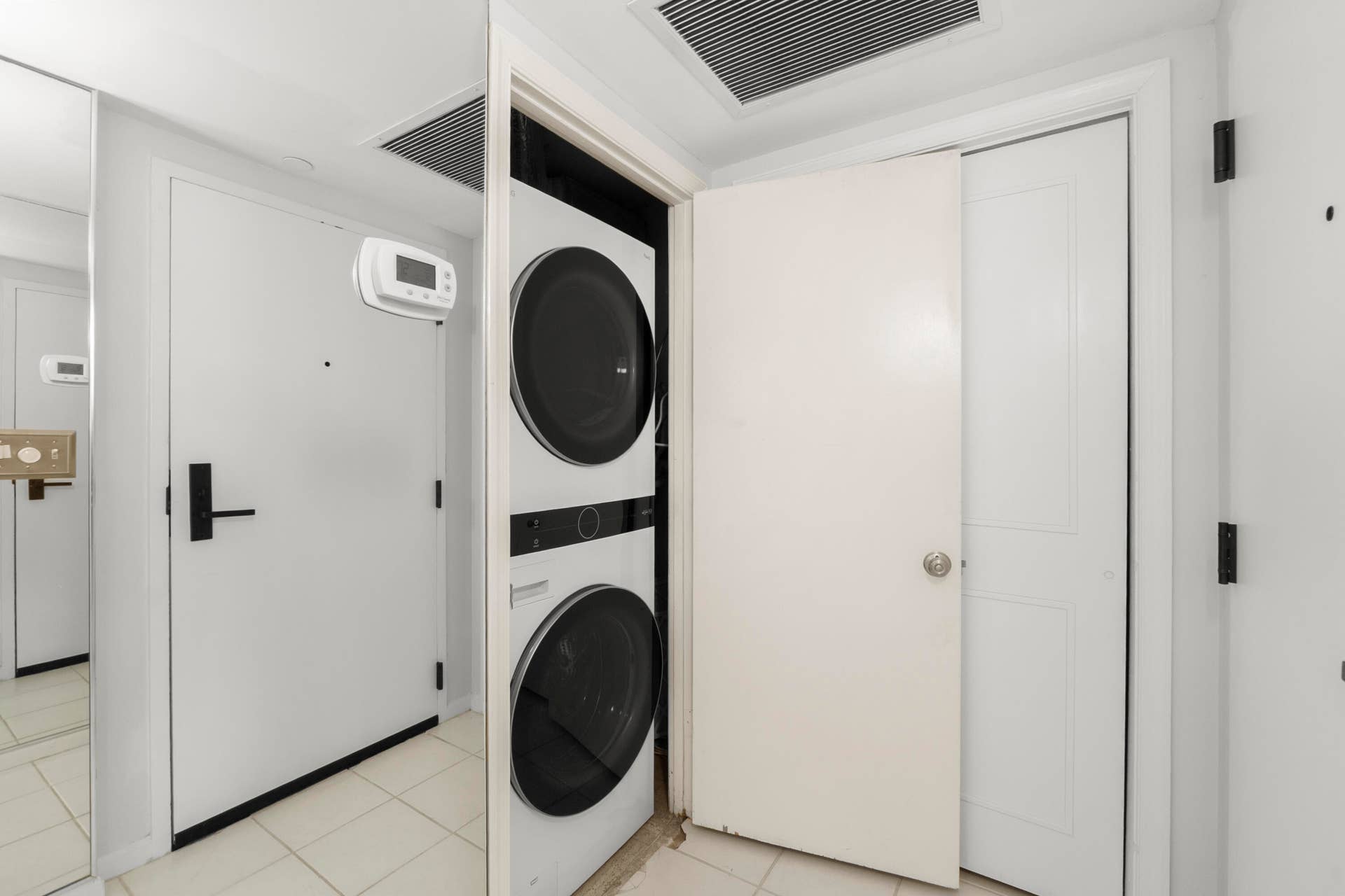 1200 S Flagler Drive, #1102, West Palm Beach, West Palm Beach, FL 33401 CVF03046