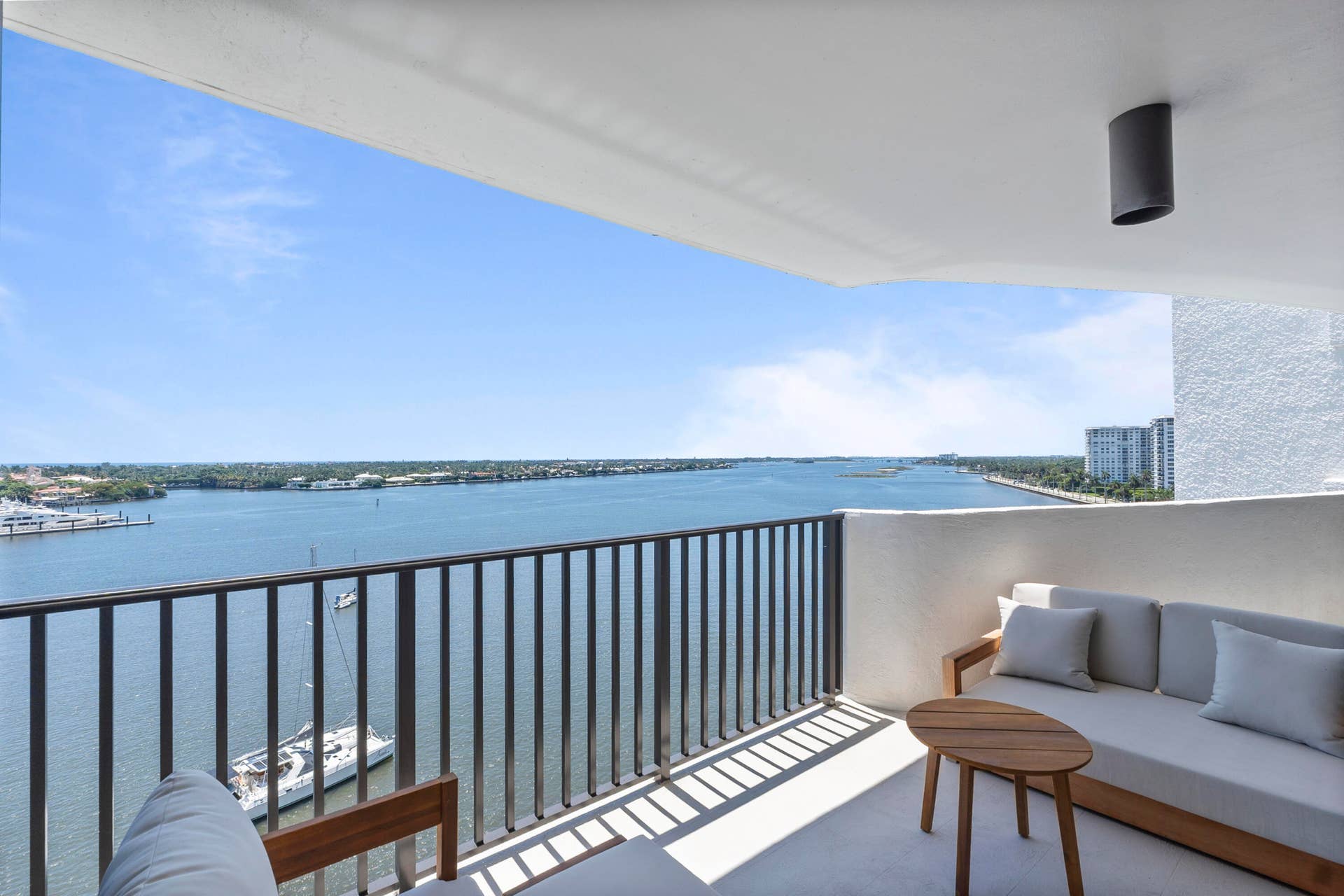 1200 S Flagler Drive, #1102, West Palm Beach, West Palm Beach, FL 33401 CVF03003