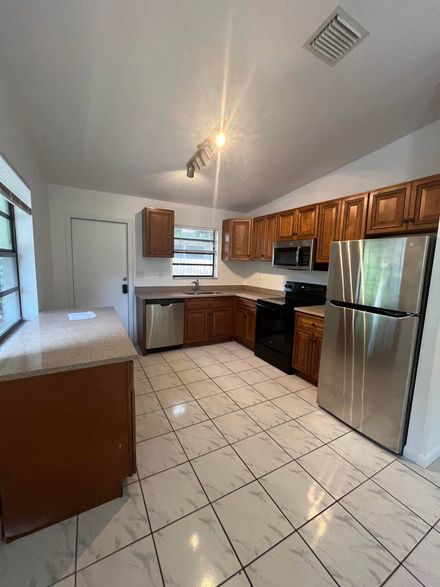 Property photo for 1201 N 17TH Avenue, #1, Hollywood, FL