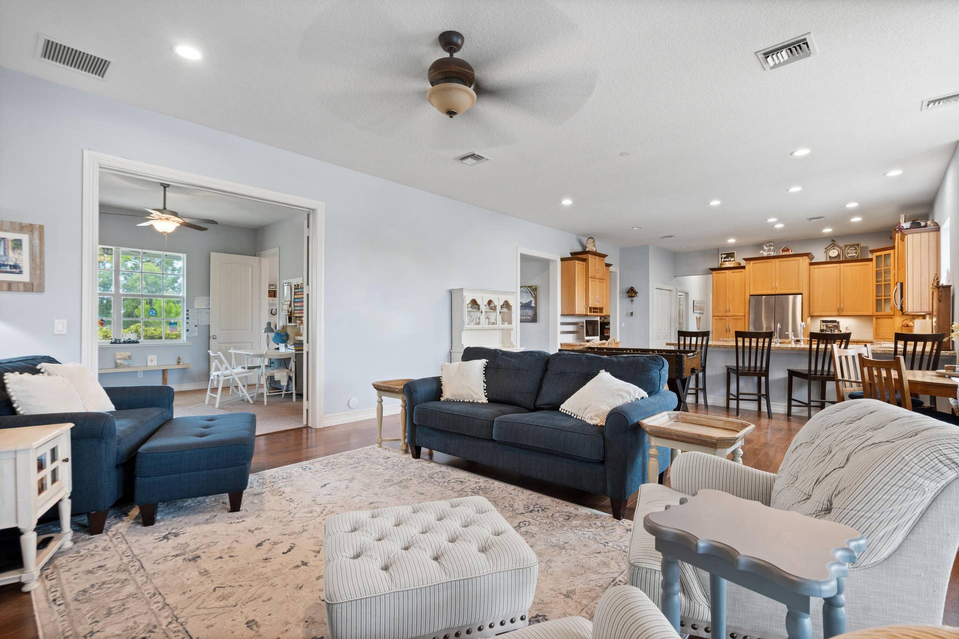19925 Black Falcon Road, Loxahatchee, FL 33470 DSC02433_Decluttered