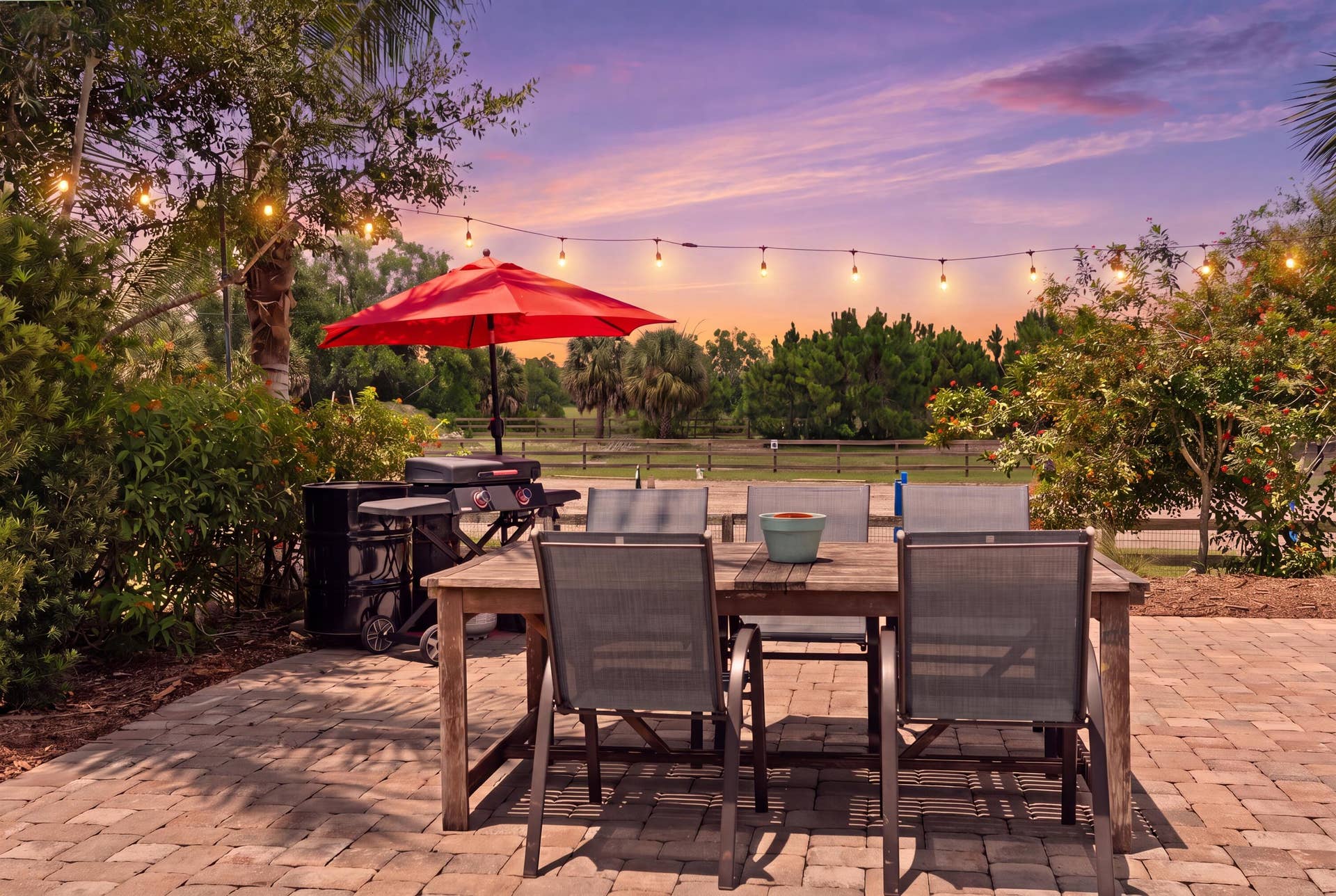 19925 Black Falcon Road, Loxahatchee, FL 33470 DSC02490_twilight