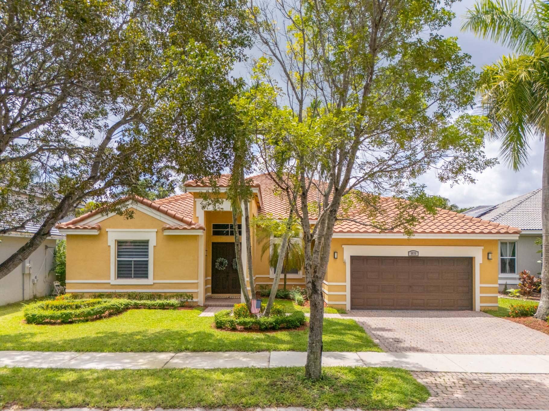 1635 Blue Jay Circle, Weston, FL 33327 Photo-1