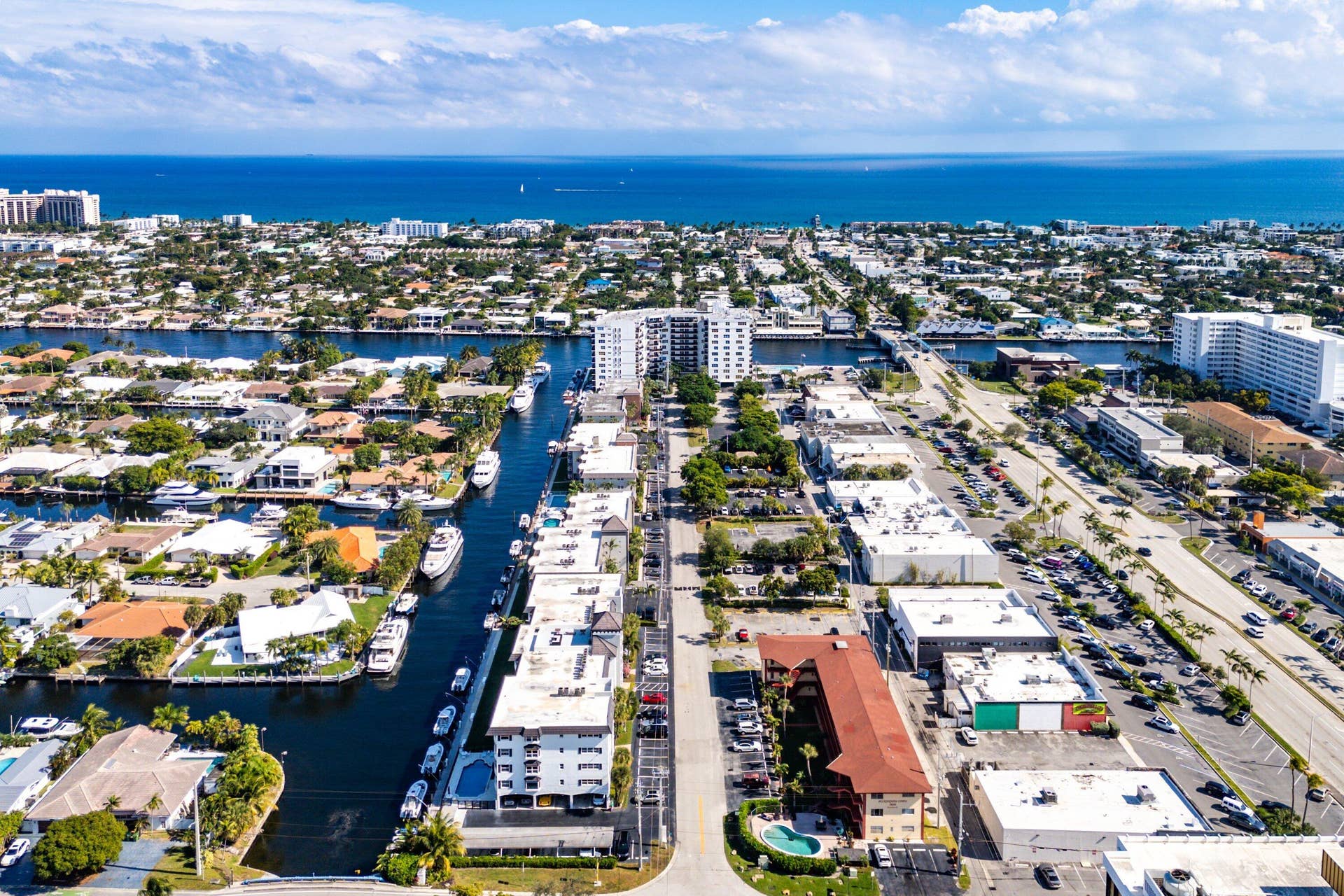 046-3031Northeast51stStreet-106W-FortLau