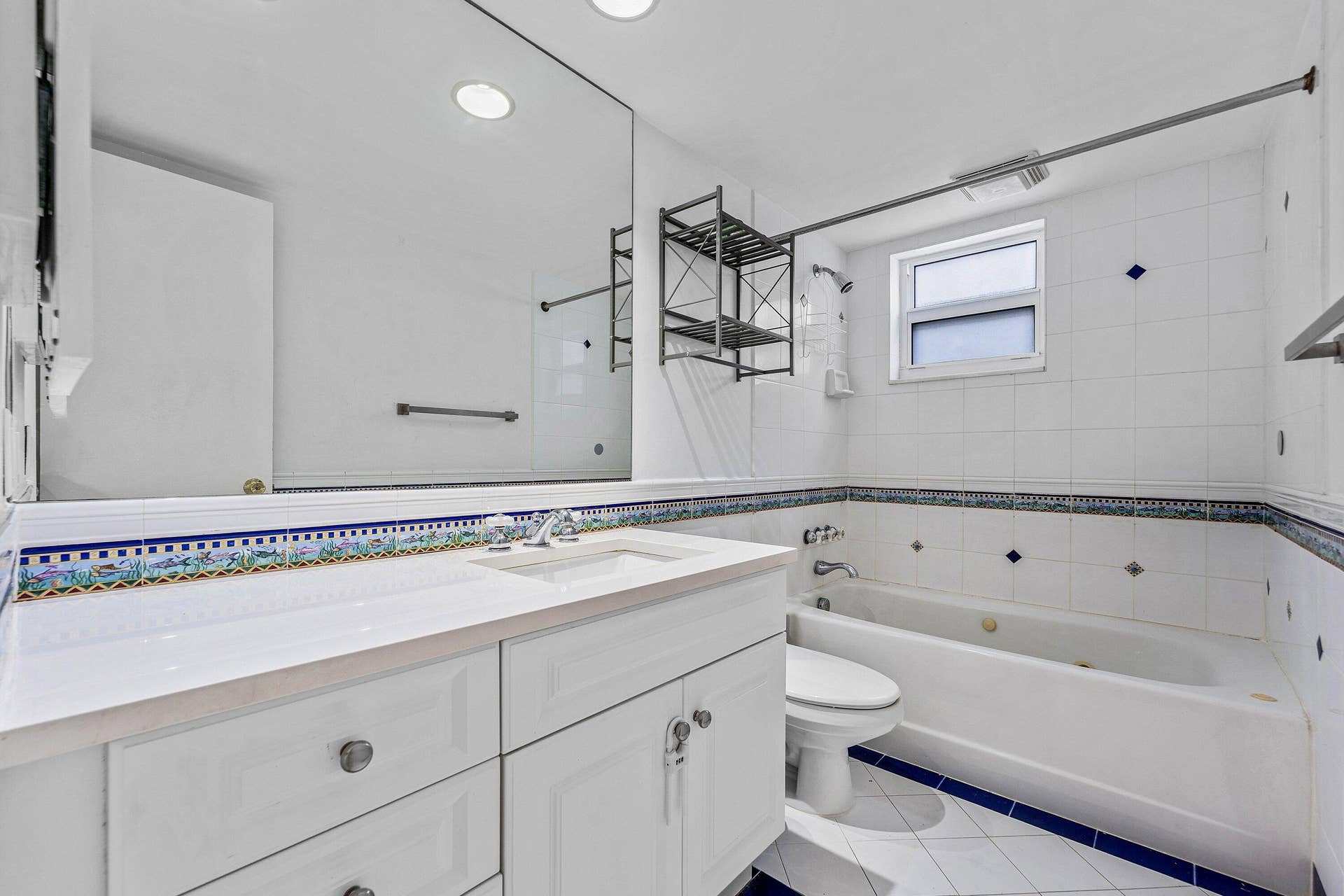 046-3031Northeast51stStreet-106W-FortLau