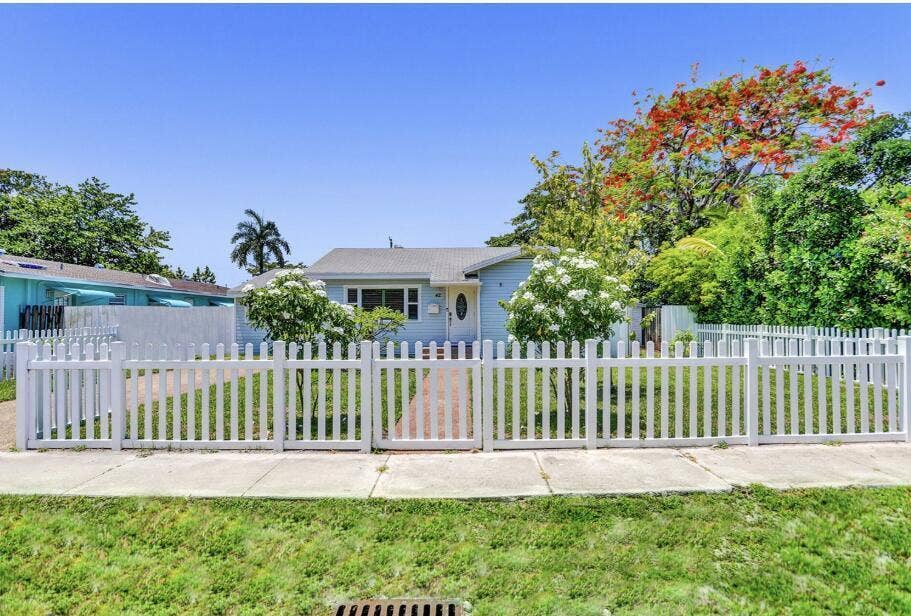 42 SW 12TH Street, Dania Beach, Dania Beach, FL 33004 Screen Shot 2025-07-22 at 5.16.05 PM