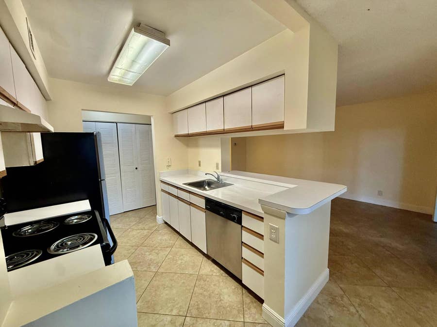 Property photo for 9777 Westview Drive, #1113, Coral Springs, FL