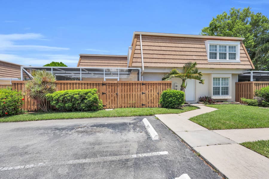 Property photo for 11557 WINCHESTER Drive, Palm Beach Gardens, FL