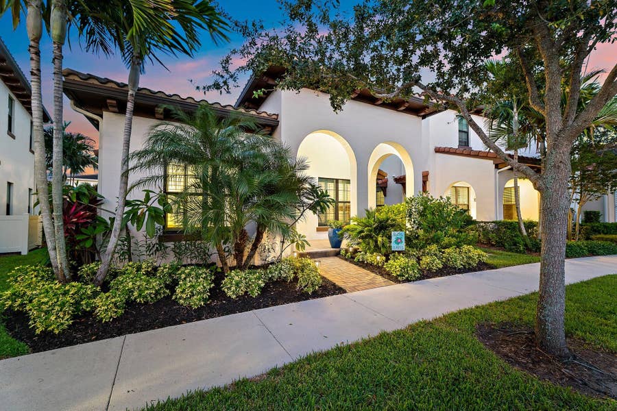 Property photo for 13640 Dumont Road, Palm Beach Gardens, FL