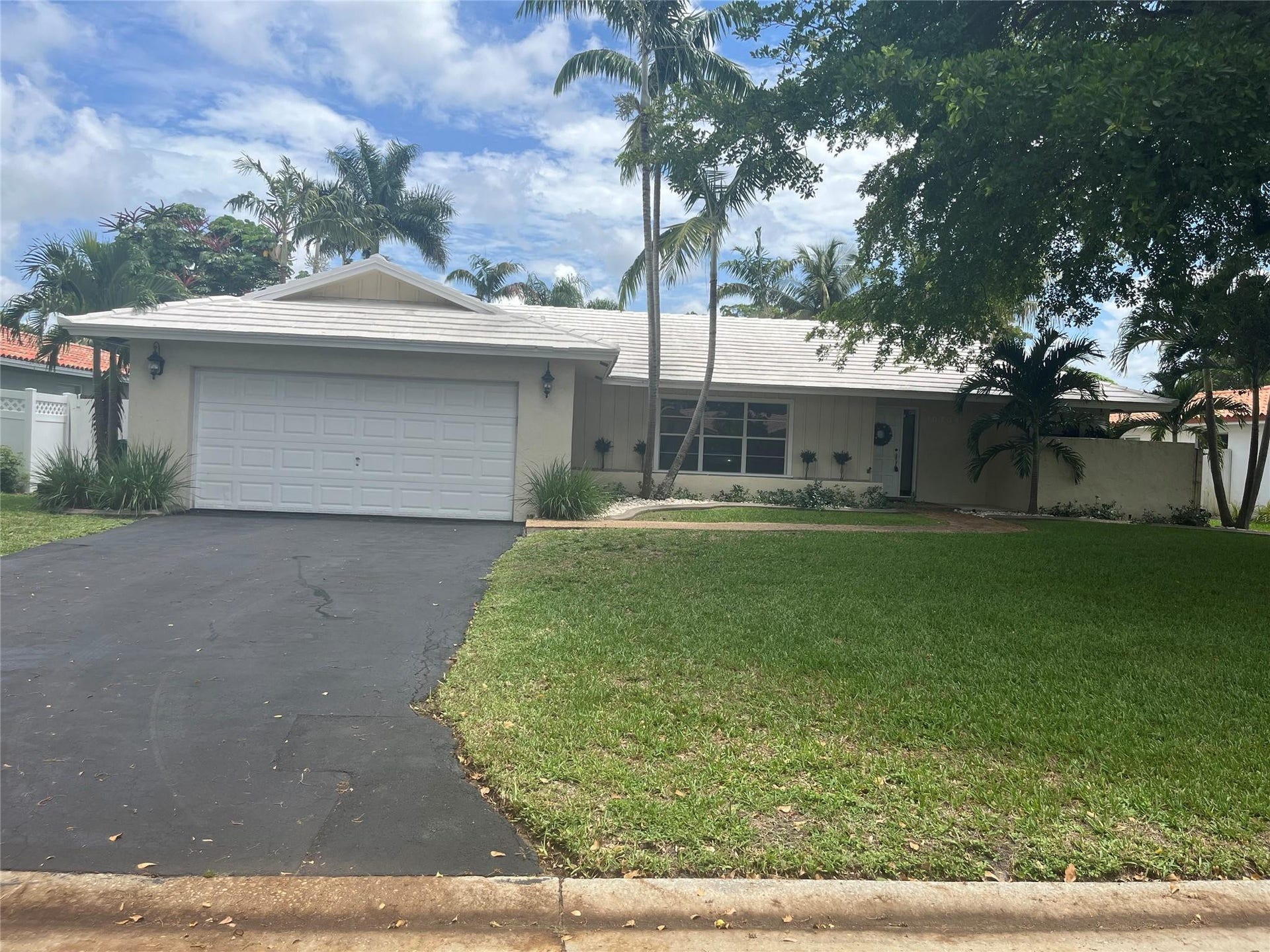 10734 NW 17TH Manor, Coral Springs, Coral Springs, FL 33071 Photo 1