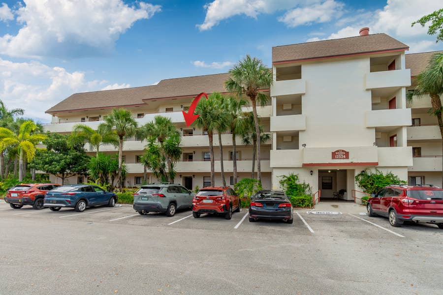 Property photo for 12524 SHORELINE Drive, #302, Wellington, FL