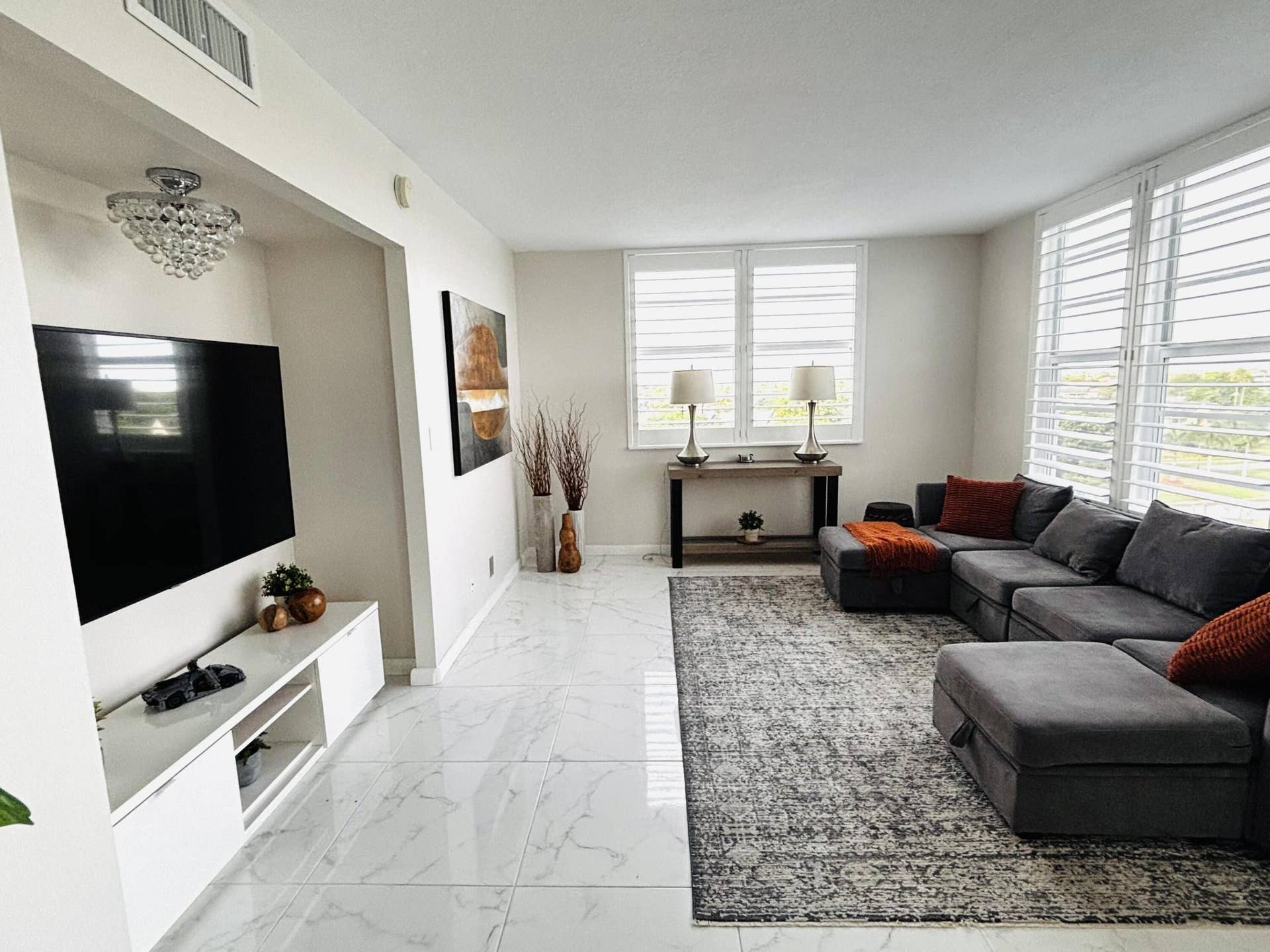 3091 N COURSE Drive, #710, Pompano Beach, Pompano Beach, FL 33069 Den and or family room