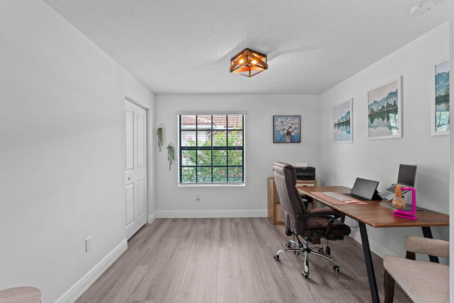 27-web-or-mls-A7400069