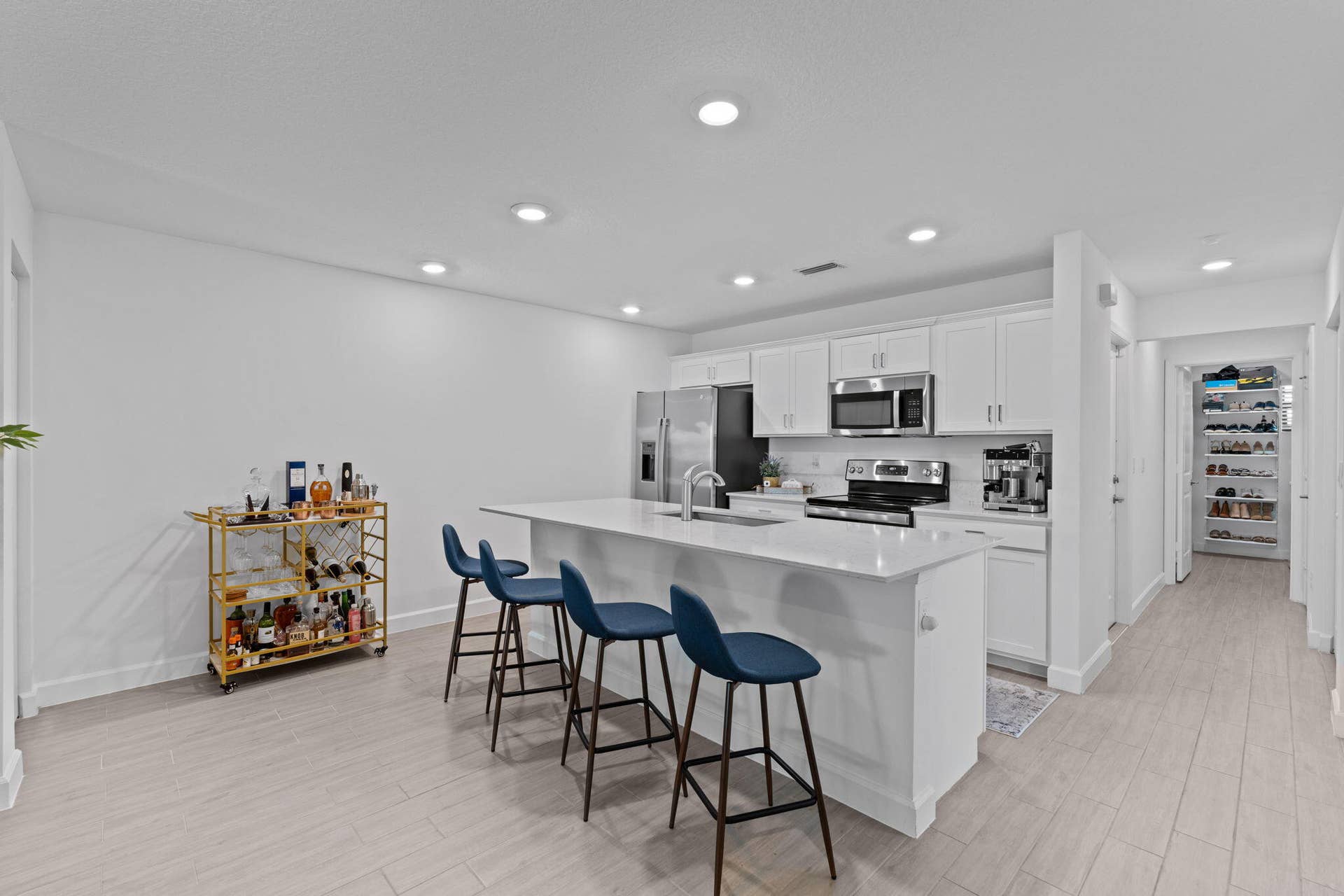 7-web-or-mls-A7409990