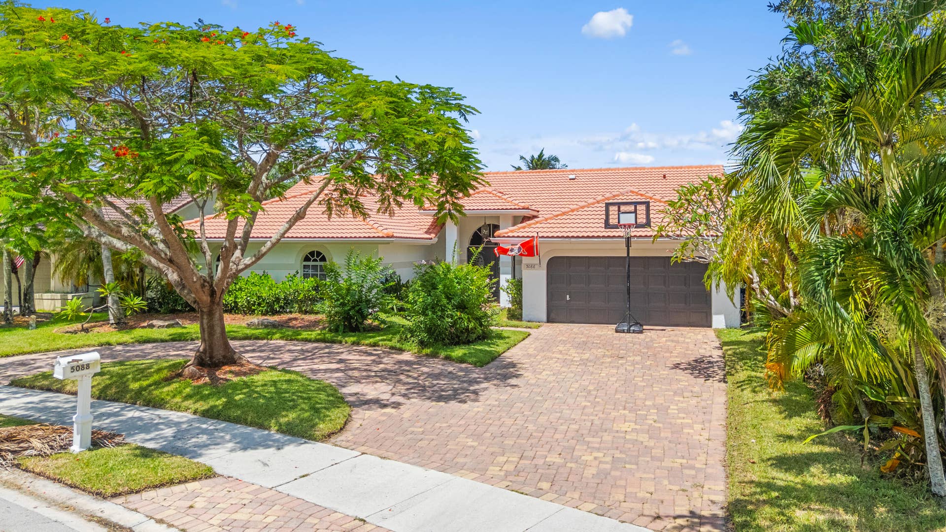 5088 NW 100TH Terrace, Coral Springs, Coral Springs, FL 33076 DJI_20260729123114_0016_D